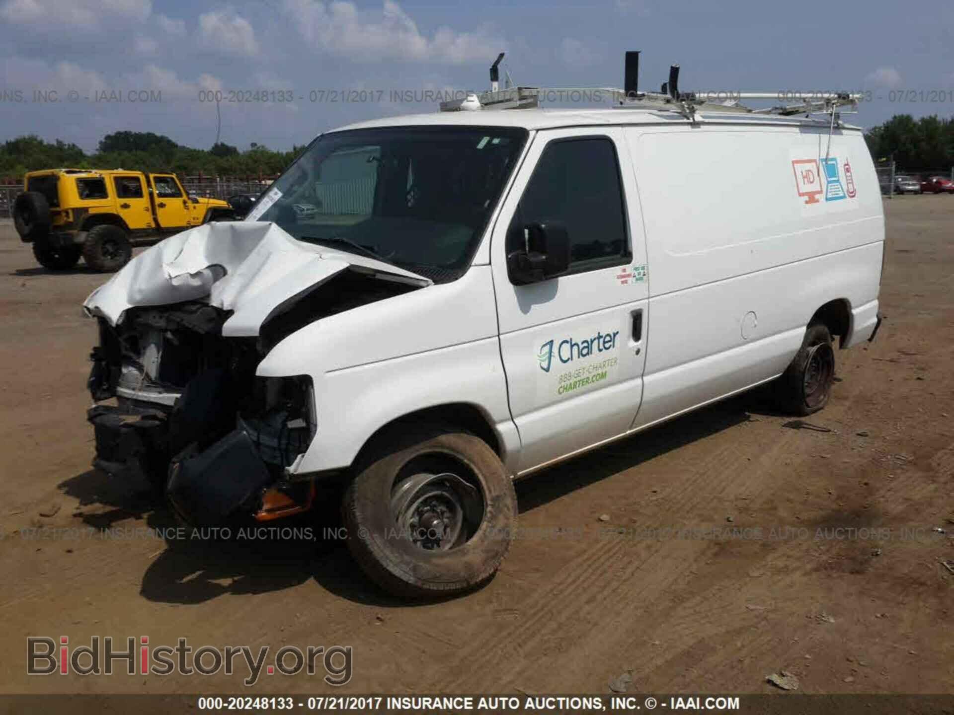 2012 Ford Econoline - VIN: 1FTNE1EW2CDB35956 - Photo 2