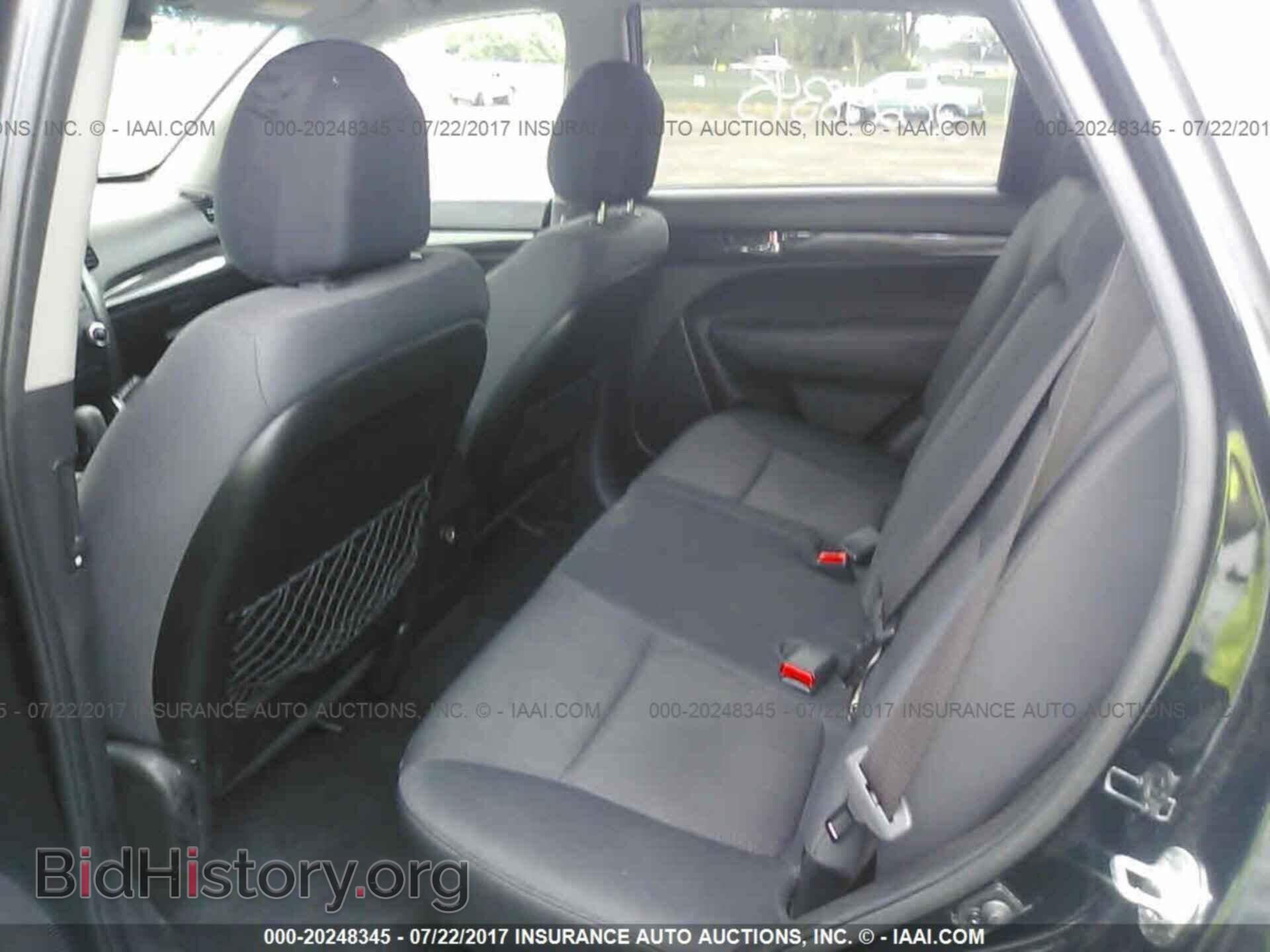 2012 Kia Sorento - VIN: 5XYKTDA20CG296613 - Photo 8