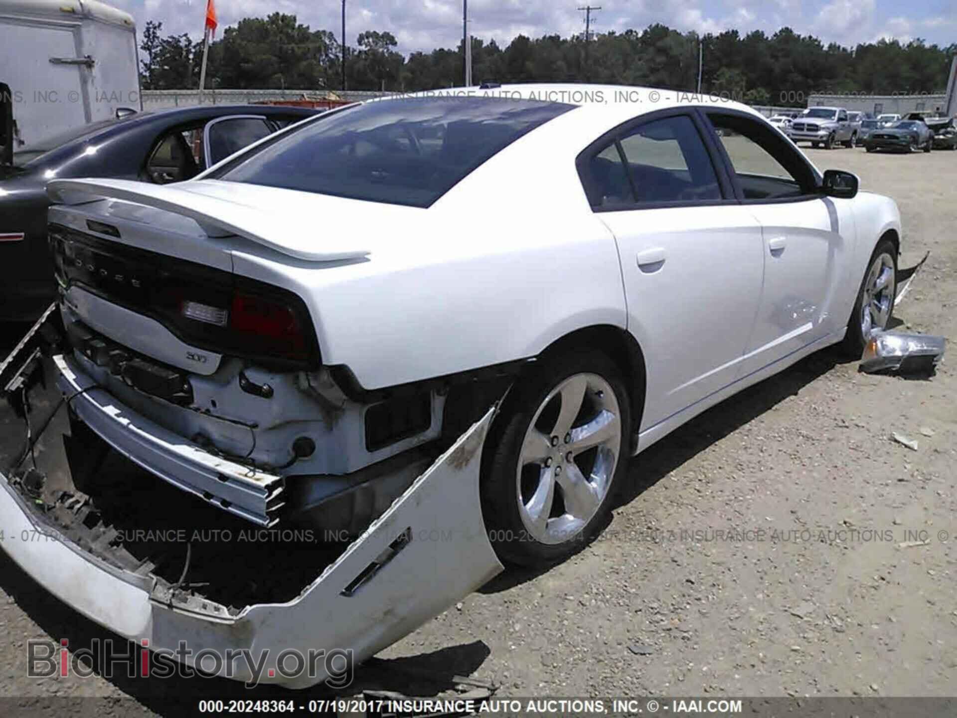 2014 Dodge Charger - VIN: 2C3CDXHG6EH371084 - Photo 4