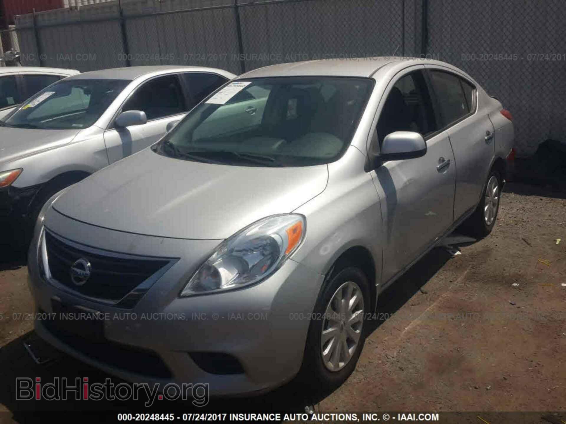 2012 Nissan Versa - VIN: 3N1CN7AP2CL893978 - Фото 2
