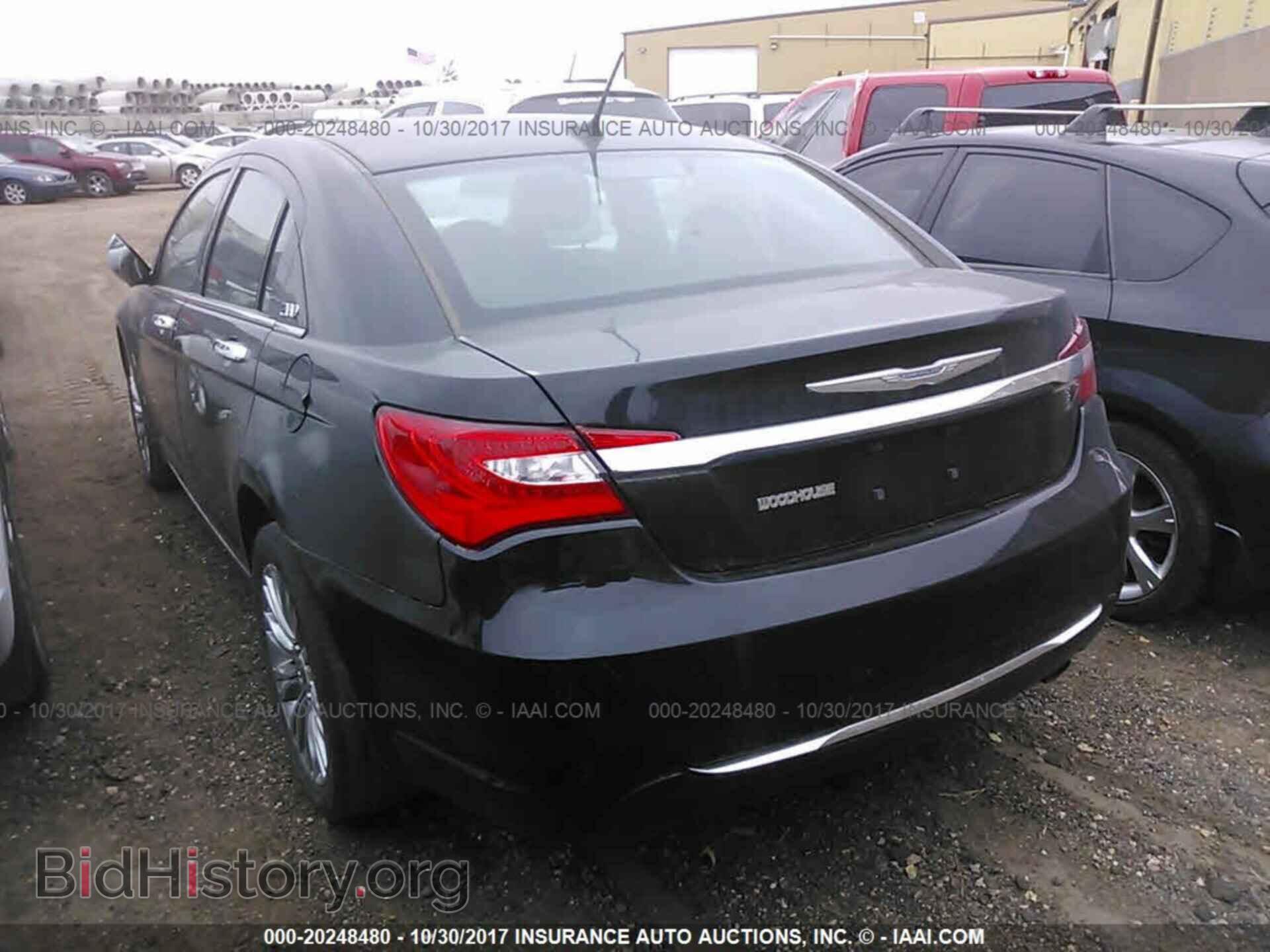 2012 Chrysler 200 - VIN: 1C3CCBCB4CN277436 - Photo 3