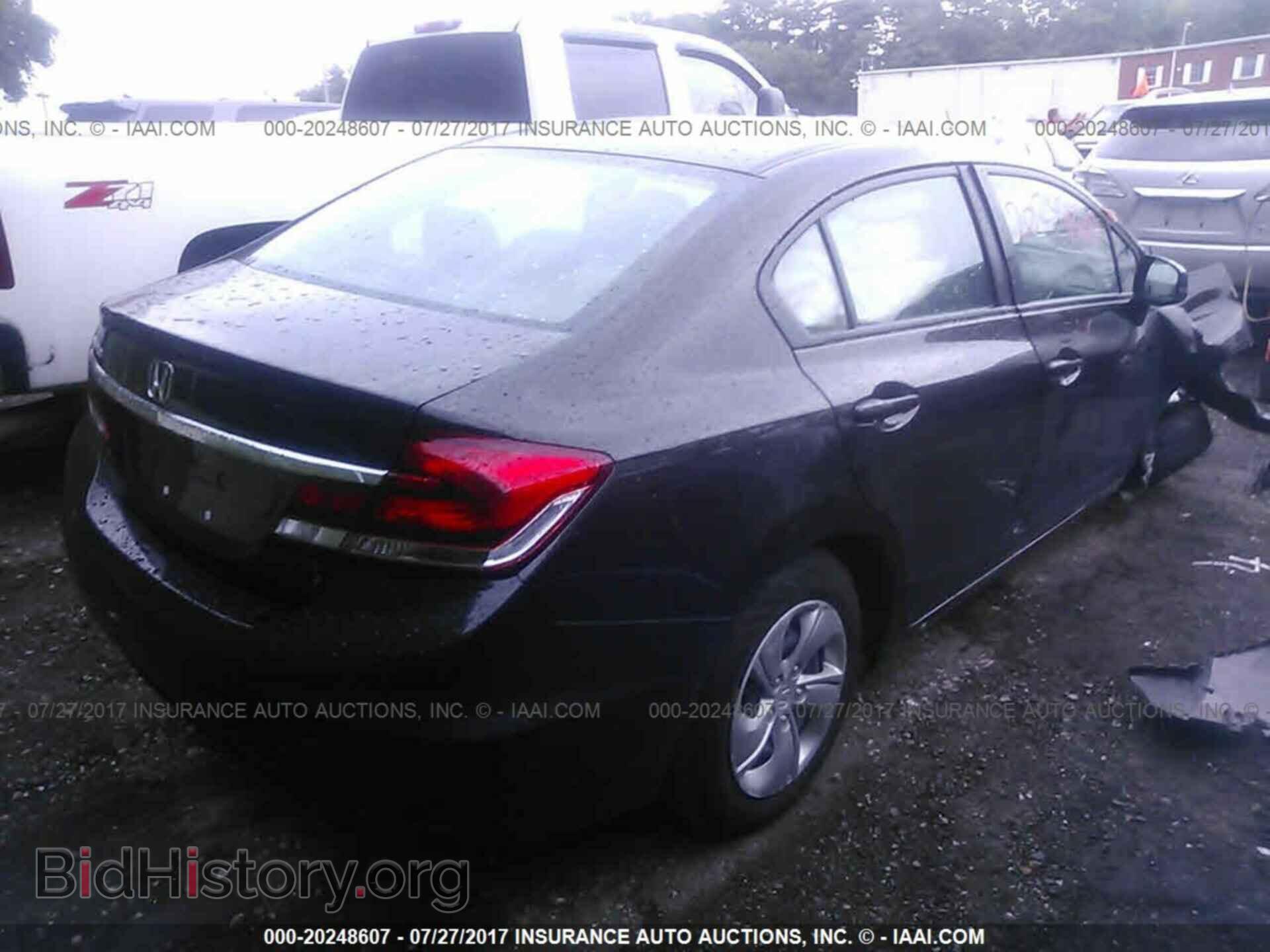 2013 Honda Civic - VIN: 2HGFB2F55DH588337 - Photo 4