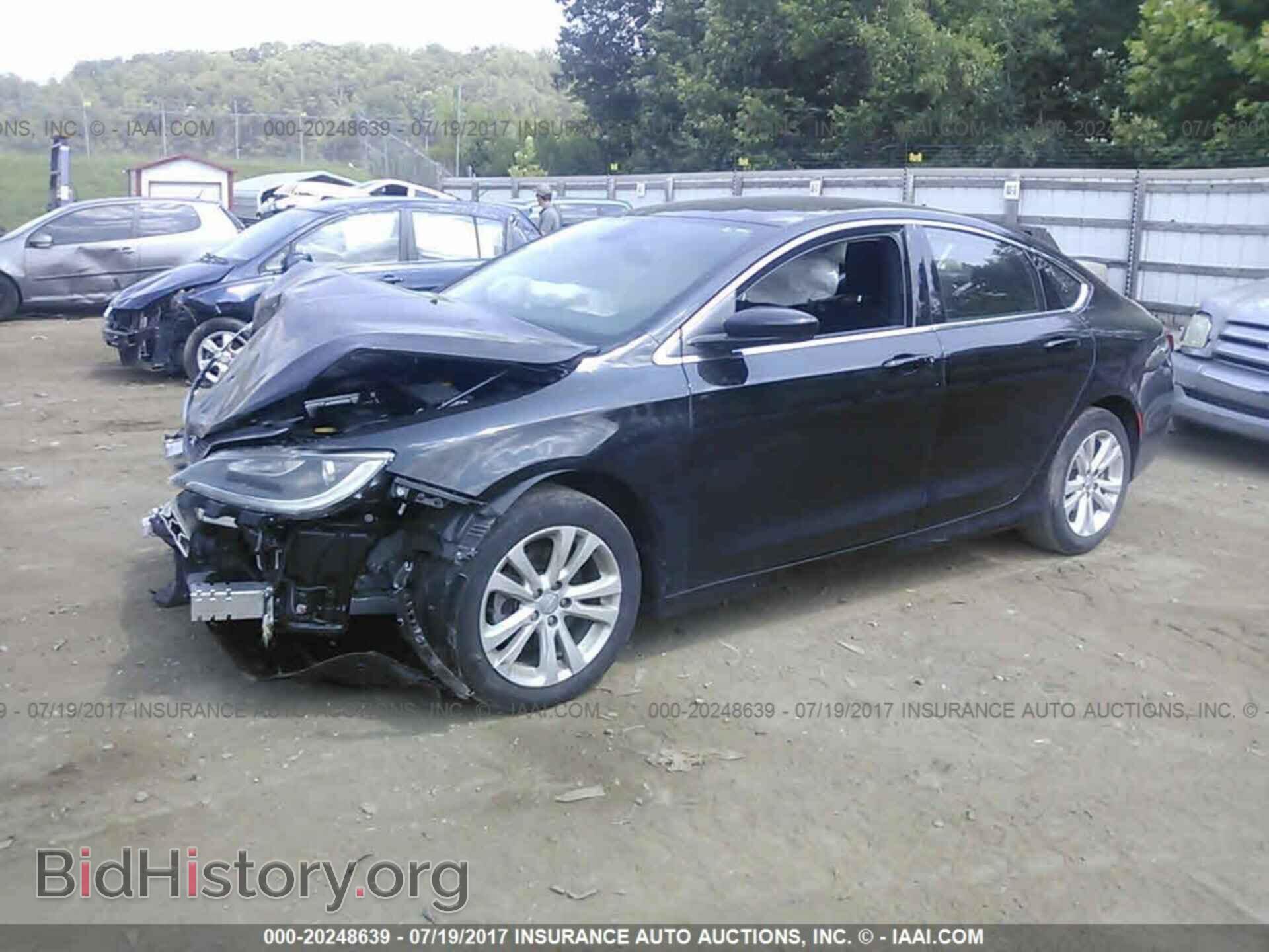 2015 Chrysler 200 - VIN: 1C3CCCAB0FN677877 - Фото 2