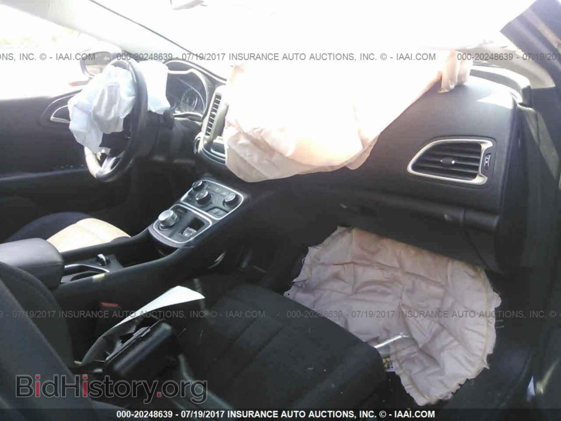2015 Chrysler 200 - VIN: 1C3CCCAB0FN677877 - Фото 5