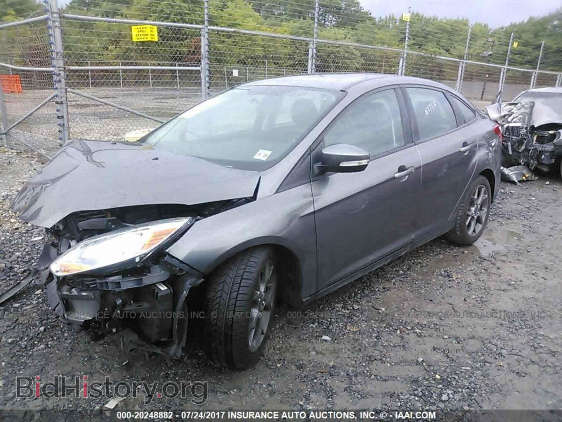 2014 Ford Focus - VIN: 1FADP3F2XEL189212 - Фото 2