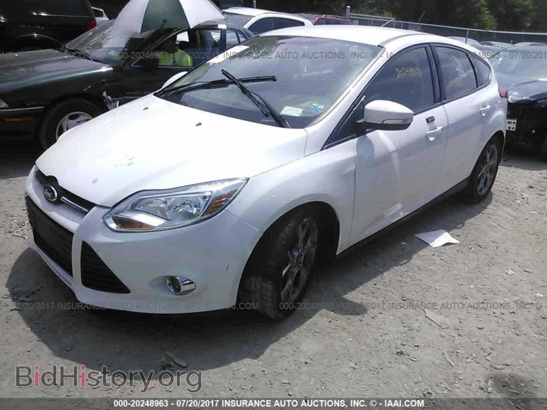 2014 Ford Focus - VIN: 1FADP3K29EL462923 - Фото 2