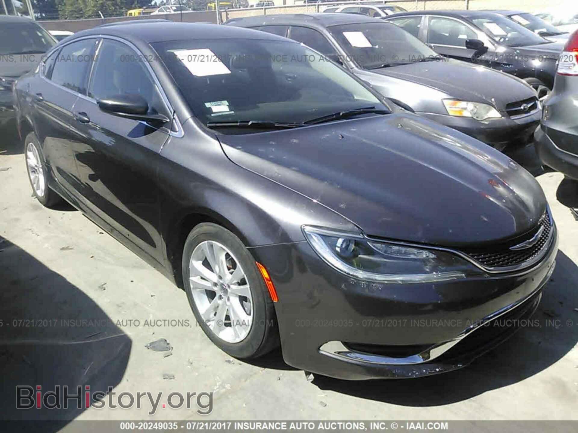 Photo 1C3CCCAB3FN747243 - Chrysler 200 2015