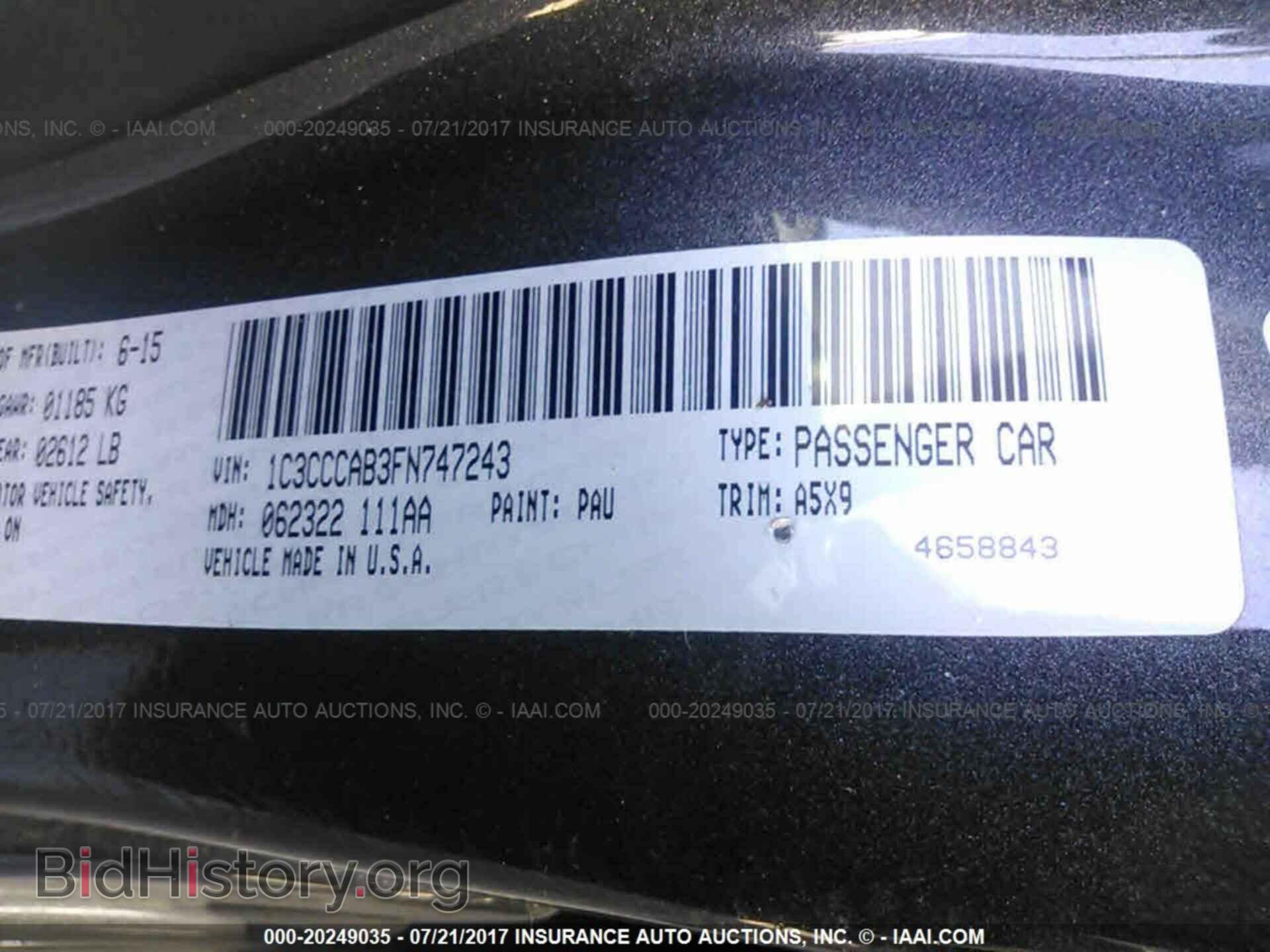 2015 Chrysler 200 - VIN: 1C3CCCAB3FN747243 - Photo 9