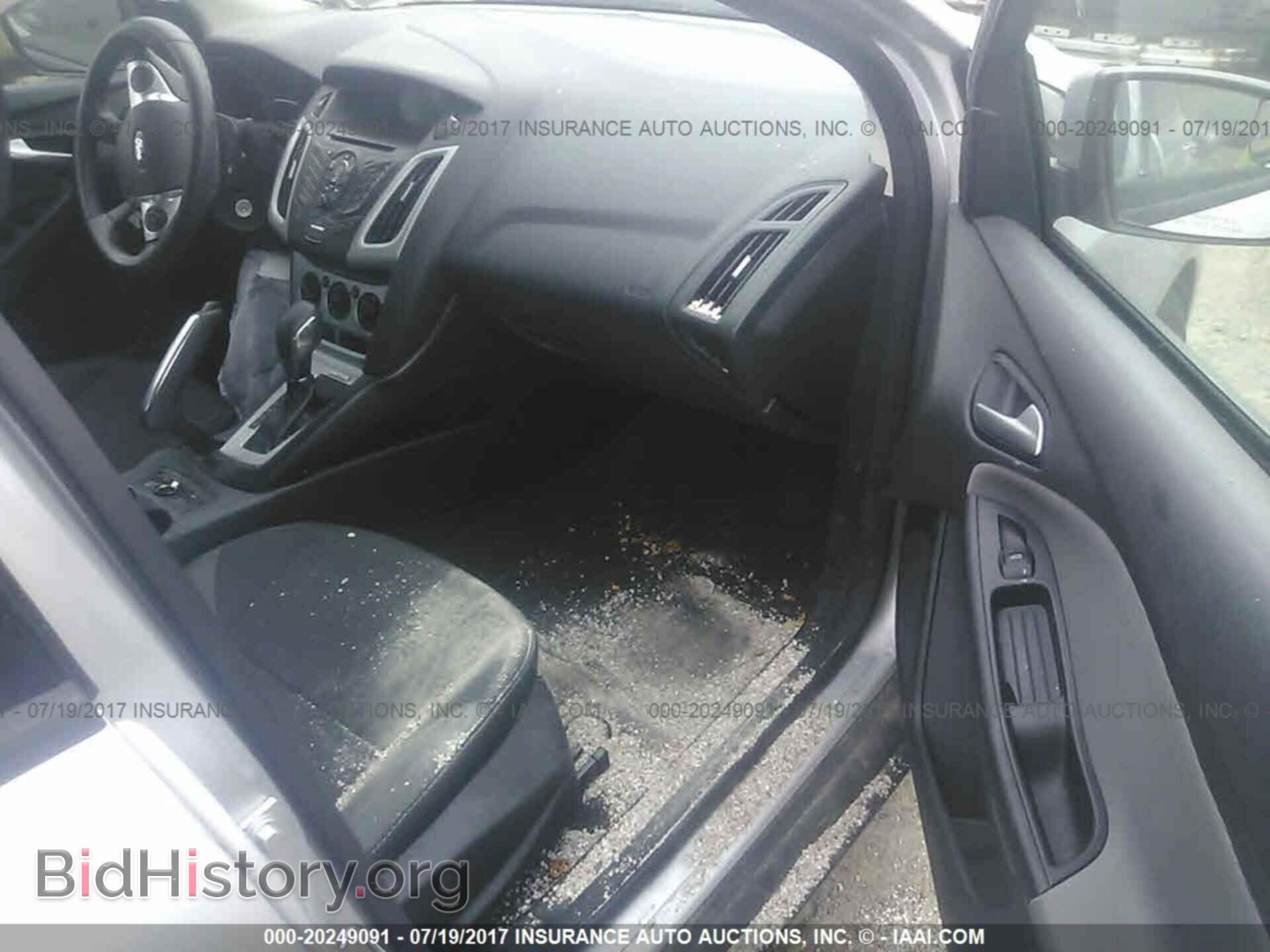 2013 Ford Focus - VIN: 1FADP3F27DL215893 - Photo 5