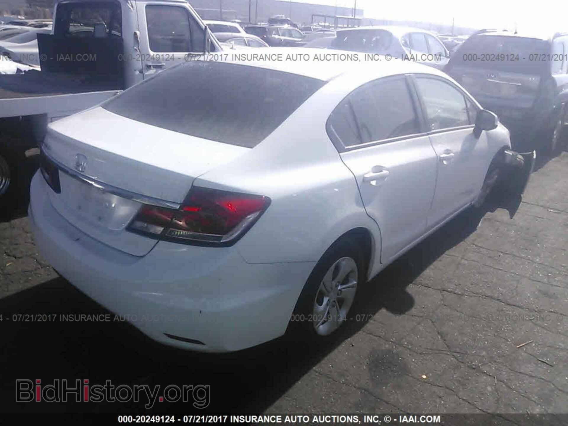 2013 Honda Civic - VIN: 19XFB2F57DE203838 - Photo 4