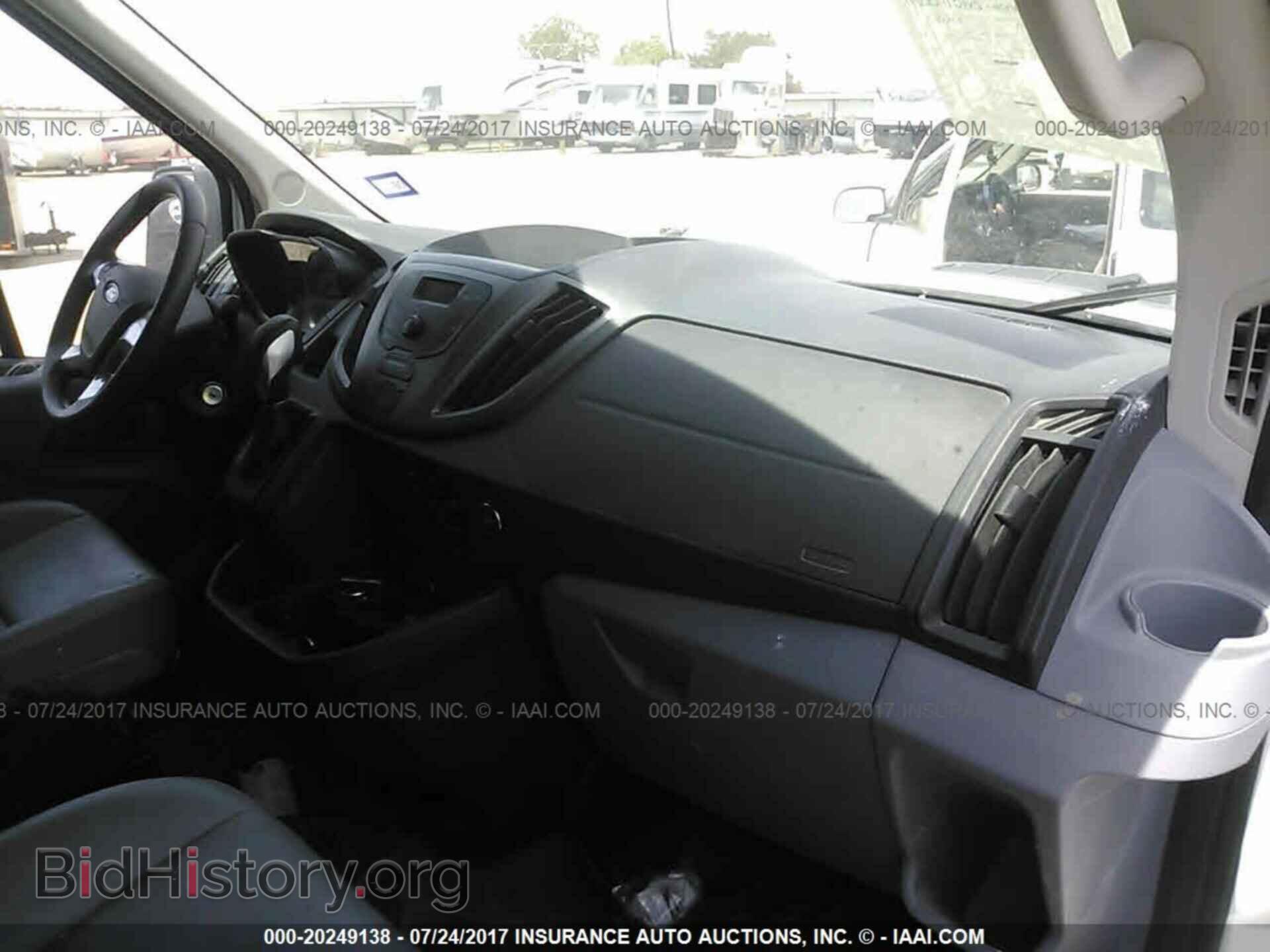 2015 Ford Transit - VIN: 1FTNE2CMXFKA24451 - Photo 5