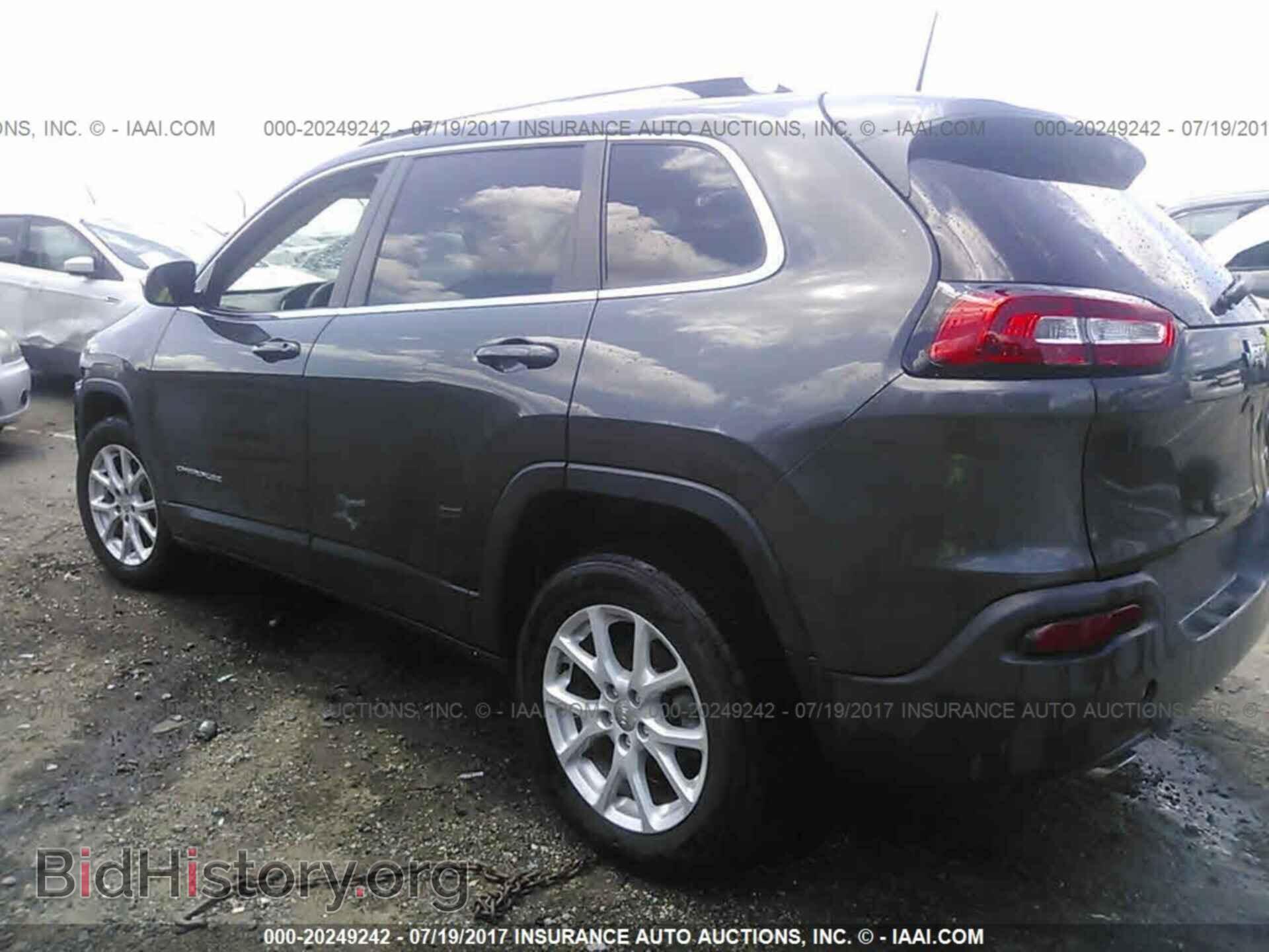 2017 Jeep Cherokee - VIN: 1C4PJLCB8HW623207 - Фото 3