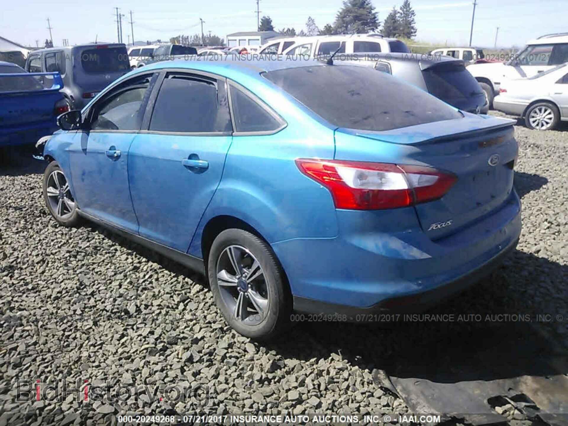 2014 Ford Focus - VIN: 1FADP3F25EL461987 - Photo 3
