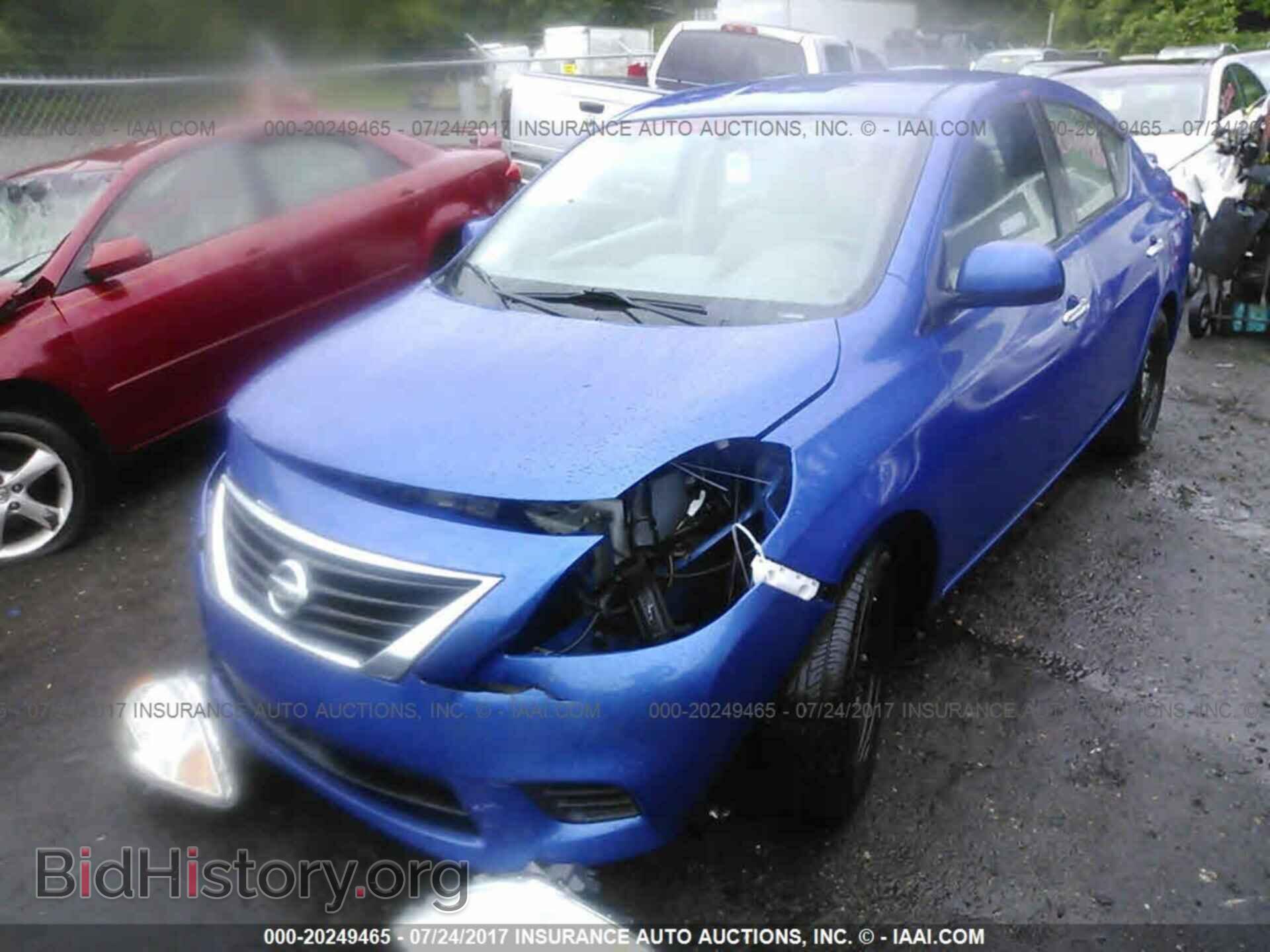 2013 Nissan Versa - VIN: 3N1CN7AP8DL859075 - Фото 2