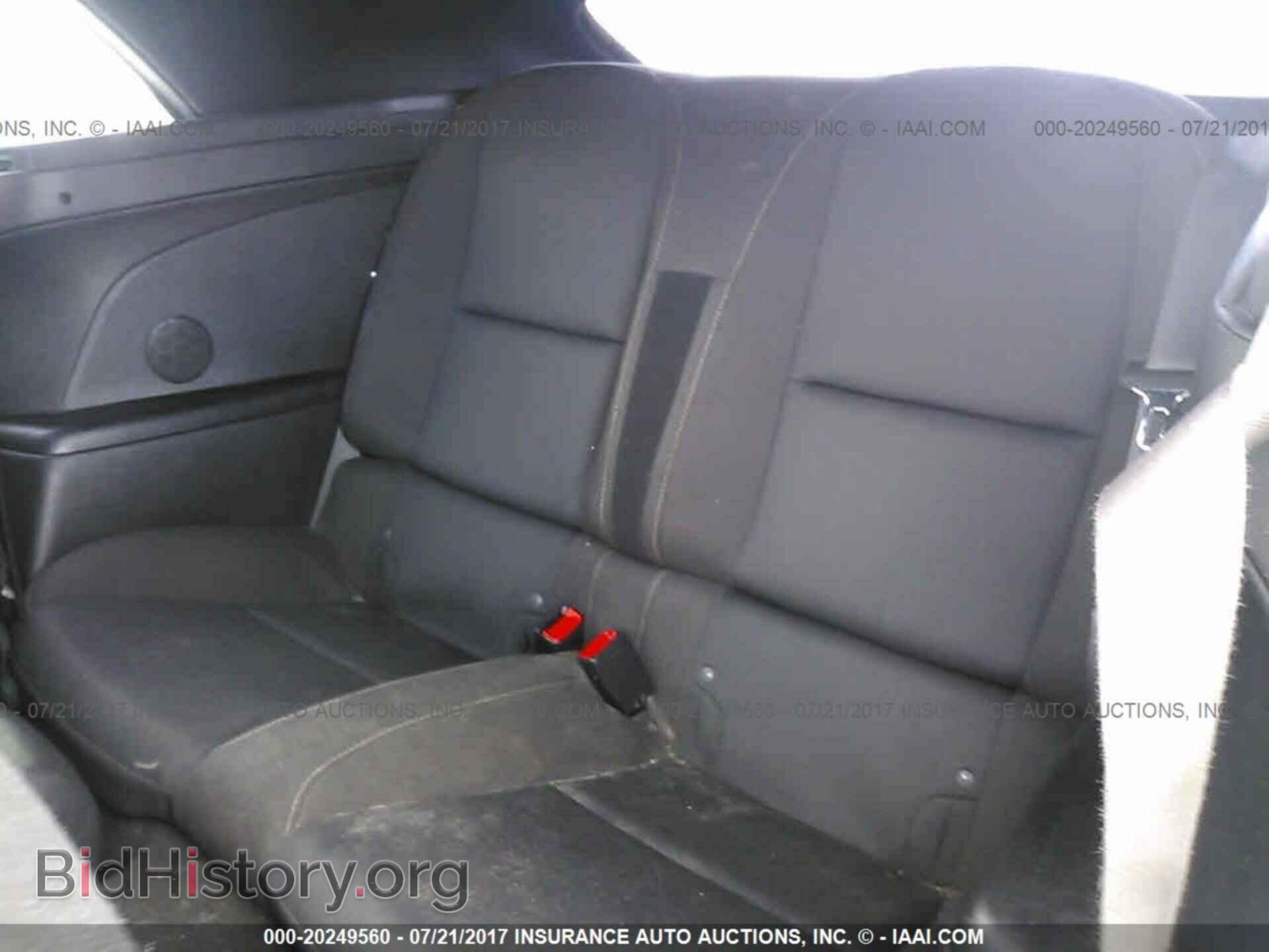 2011 Chevrolet Camaro - VIN: 2G1FB3DD2B9210992 - Фото 8