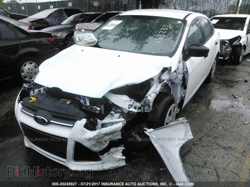 2014 Ford FOCUS (VIN 1FADP3E21EL153233) — фото 6 из 10