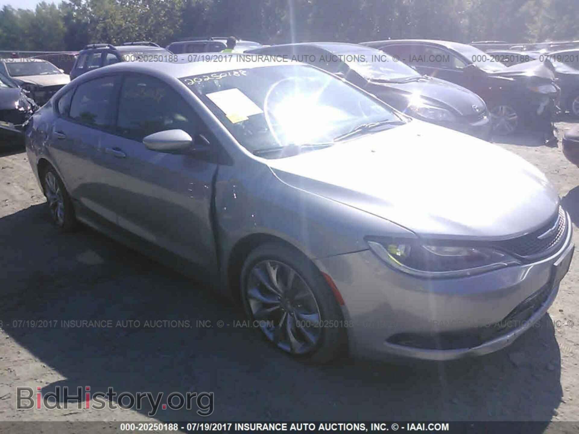 Photo 1C3CCCDG2FN530399 - Chrysler 200 2015