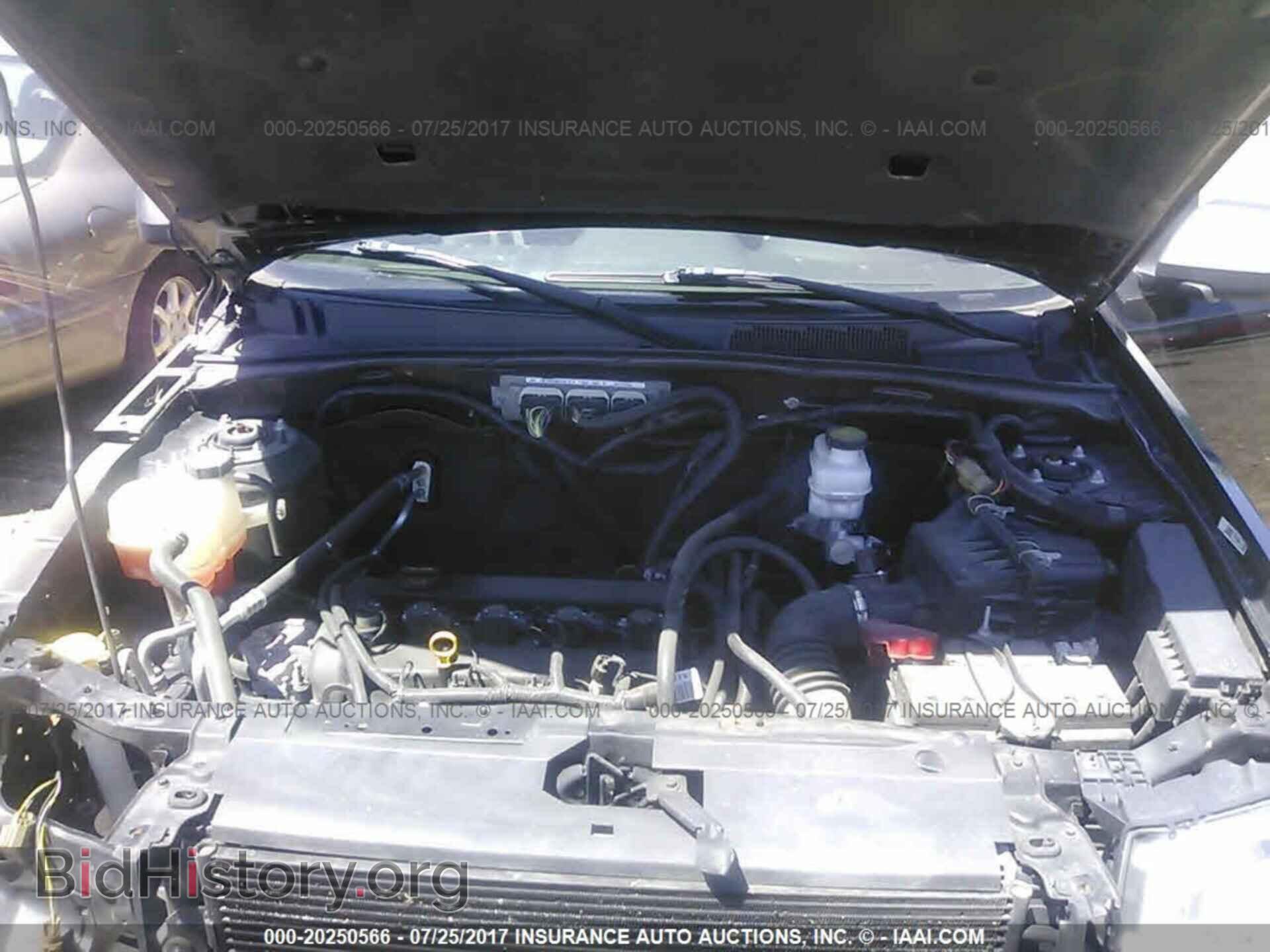 2012 Ford Escape - VIN: 1FMCU0D70CKB92971 - Photo 10