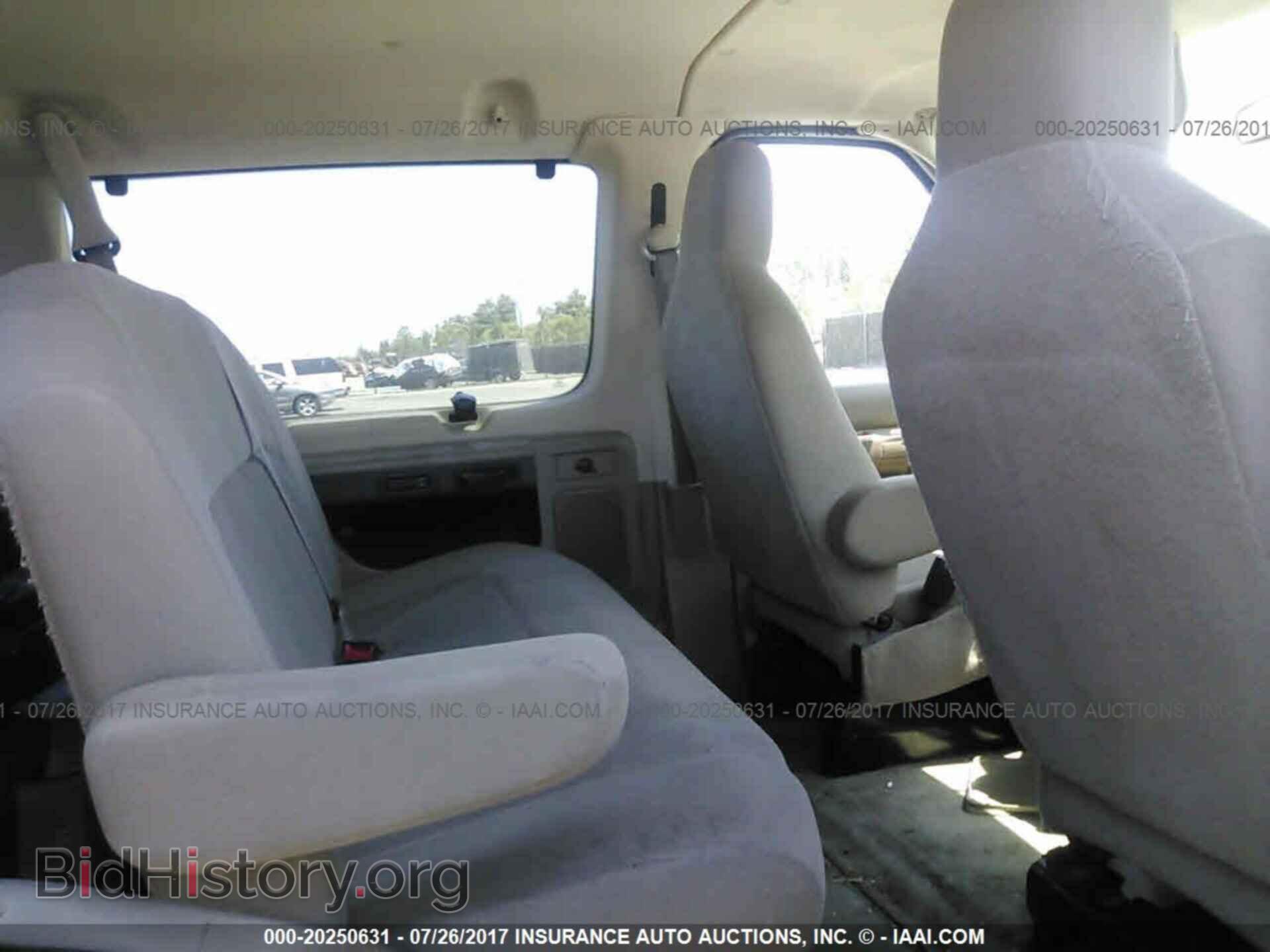 2012 Ford Econoline - VIN: 1FBNE3BL2CDA30182 - Photo 8
