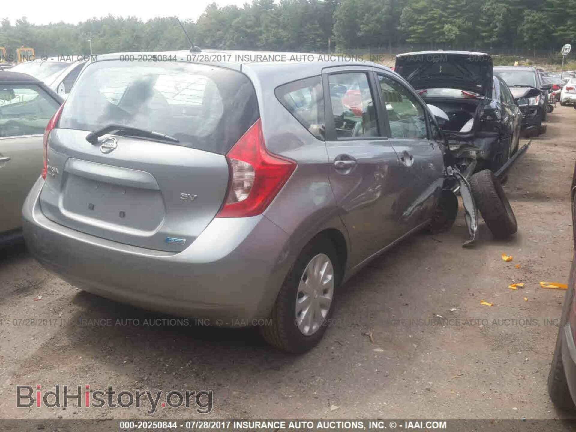 2015 Nissan Versa note - VIN: 3N1CE2CP1FL397624 - Фото 4