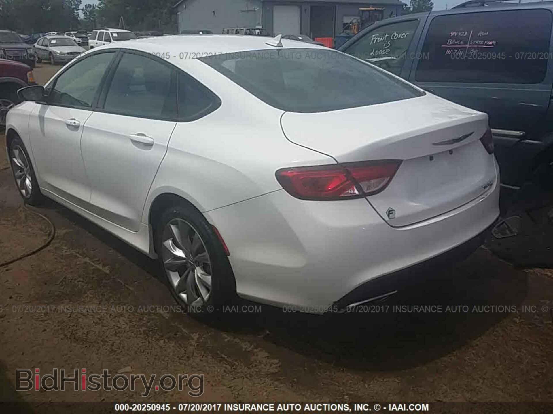 2015 Chrysler 200 - VIN: 1C3CCCBB9FN760285 - Фото 3