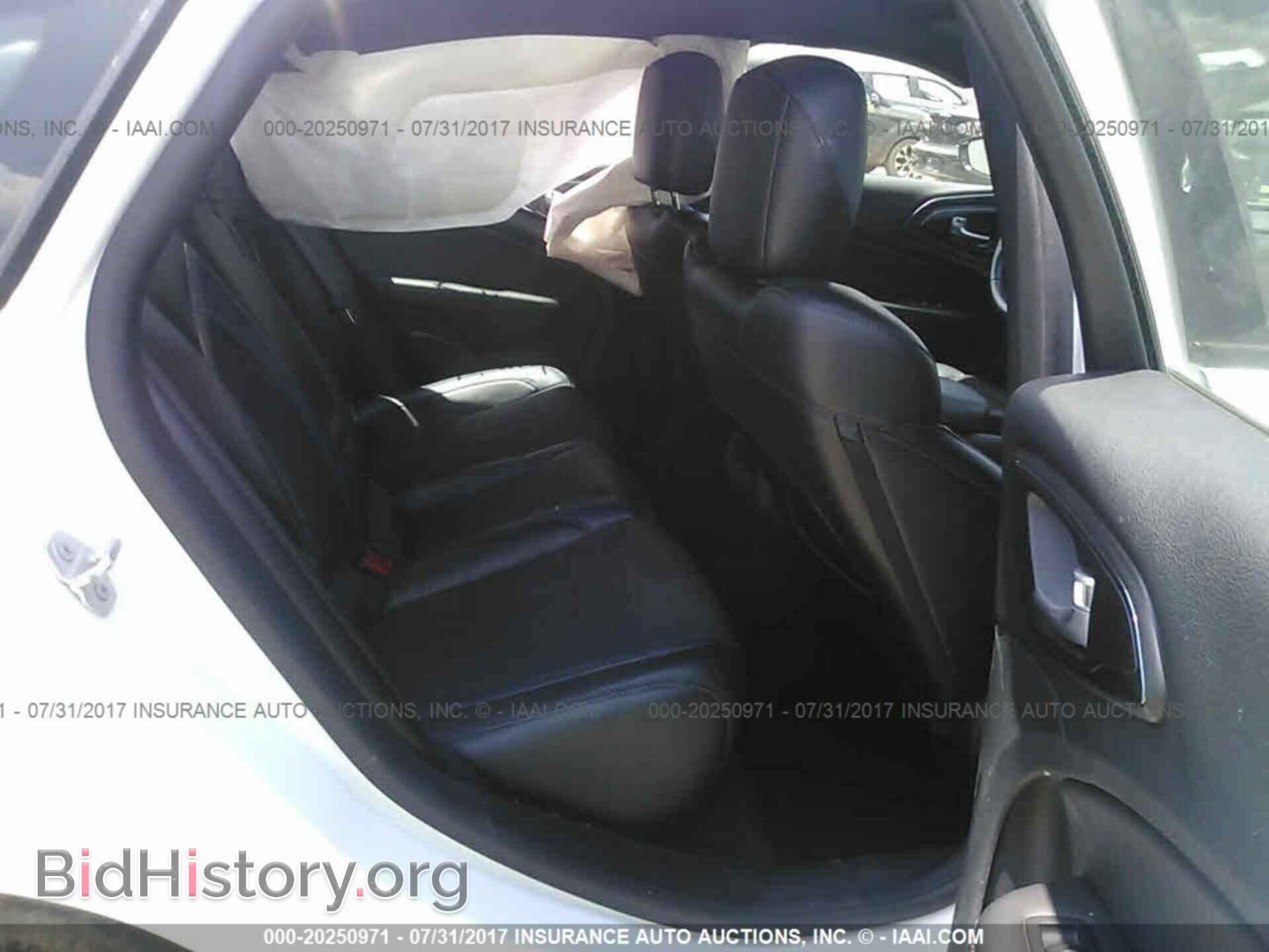 2015 Chrysler 200 - VIN: 1C3CCCBB3FN711972 - Photo 8