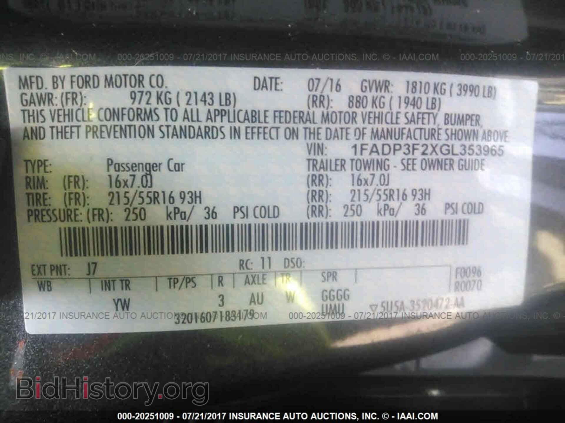 2016 Ford Focus - VIN: 1FADP3F2XGL353965 - Photo 9