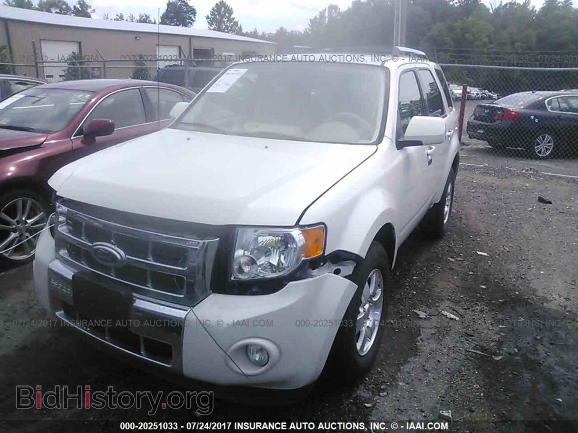 2012 Ford Escape - VIN: 1FMCU9EG4CKC23738 - Photo 2