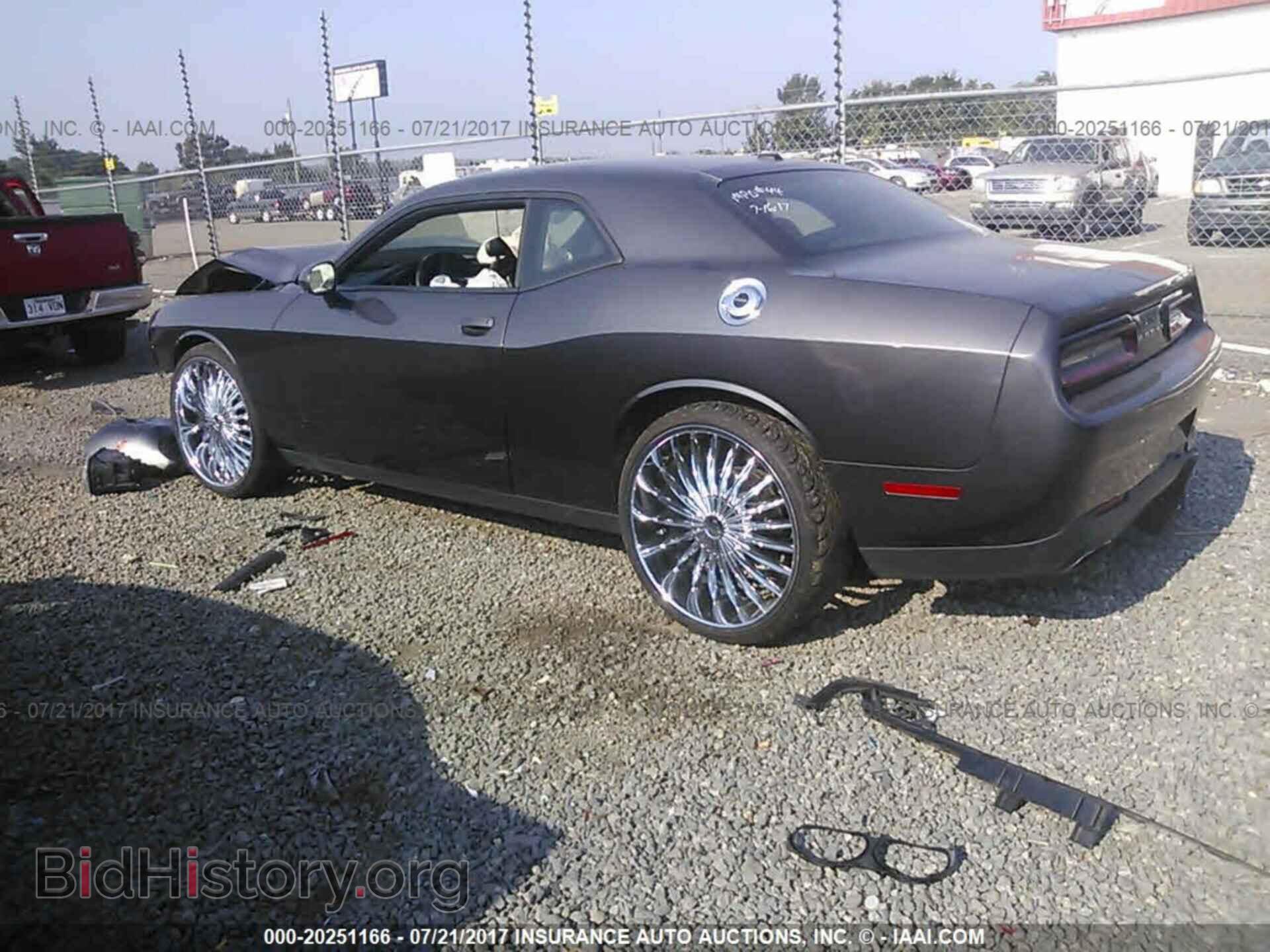 2015 Dodge Challenger - VIN: 2C3CDZAG1FH811056 - Photo 3