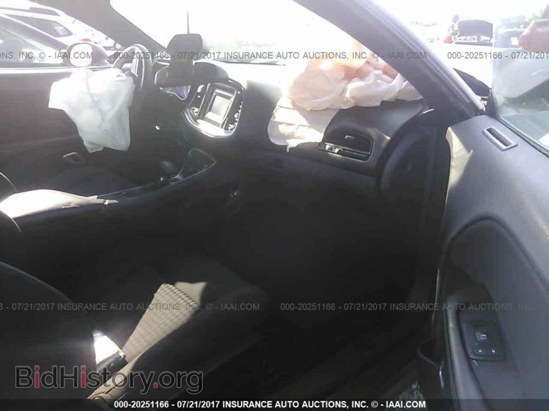 2015 Dodge Challenger - VIN: 2C3CDZAG1FH811056 - Photo 5