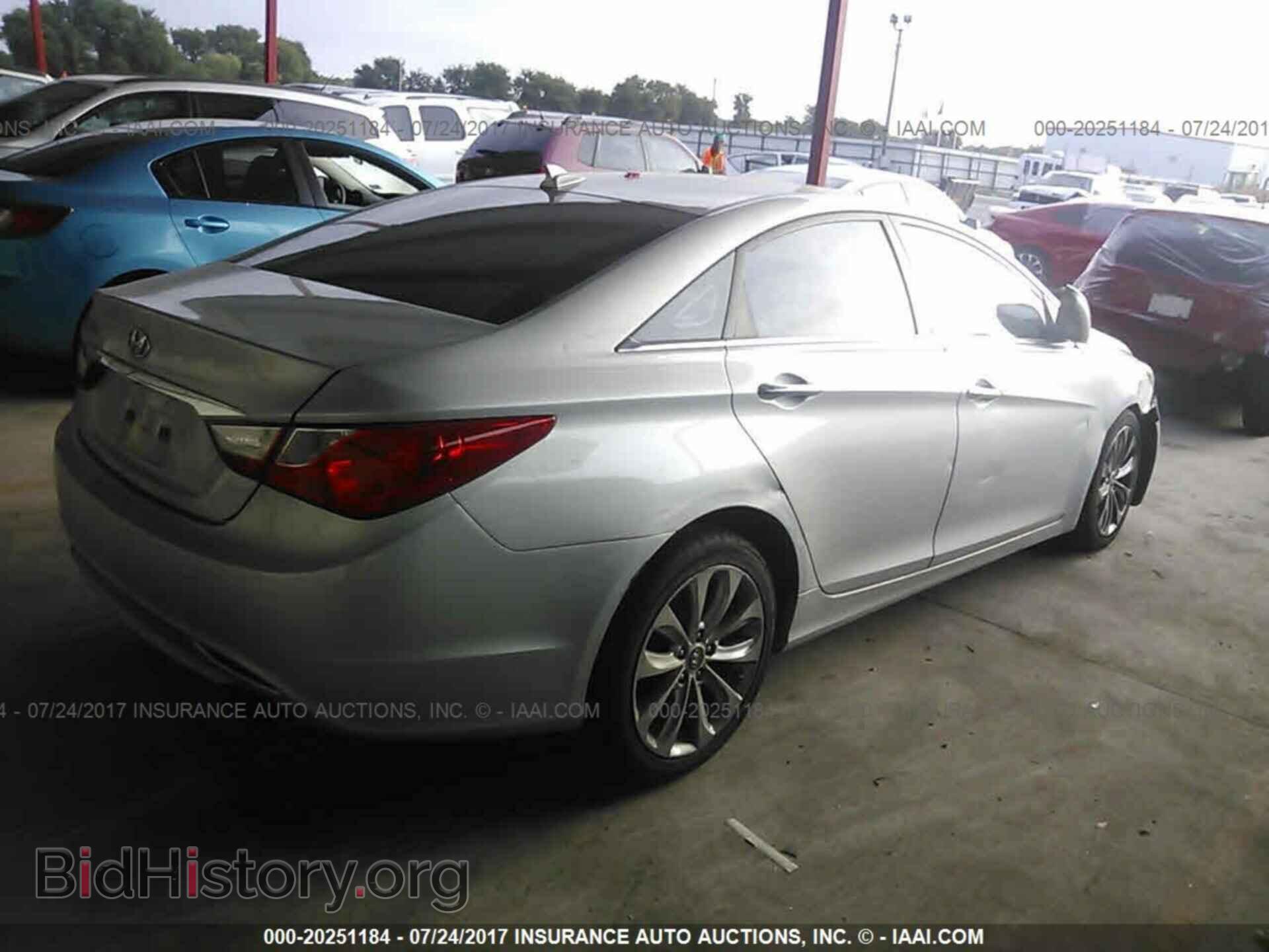 2012 Hyundai Sonata - VIN: 5NPEC4AC8CH447700 - Фото 4