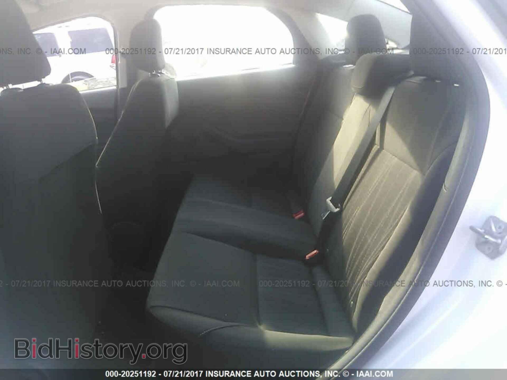 2017 Ford Focus - VIN: 1FADP3E28HL227705 - Фото 8