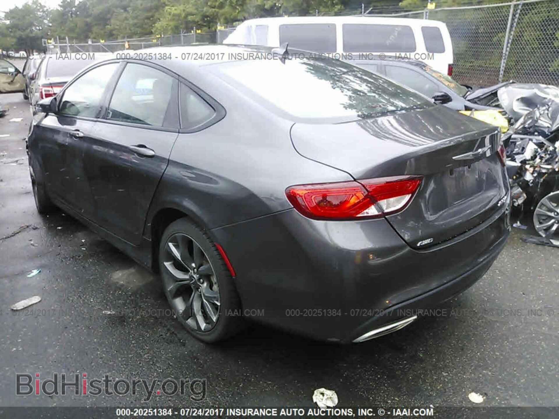 2015 Chrysler 200 - VIN: 1C3CCCDG7FN648447 - Photo 3