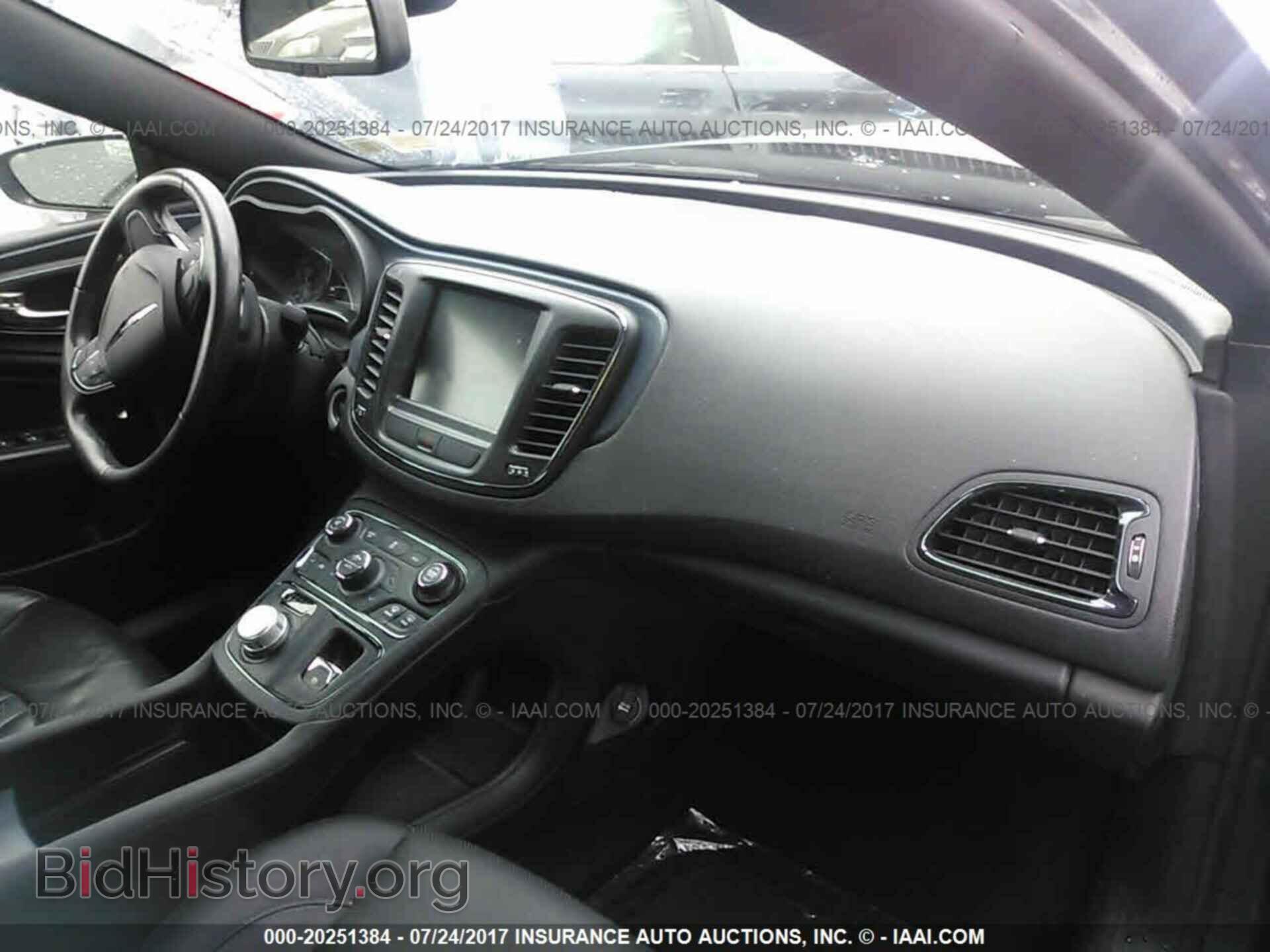 2015 Chrysler 200 - VIN: 1C3CCCDG7FN648447 - Photo 5