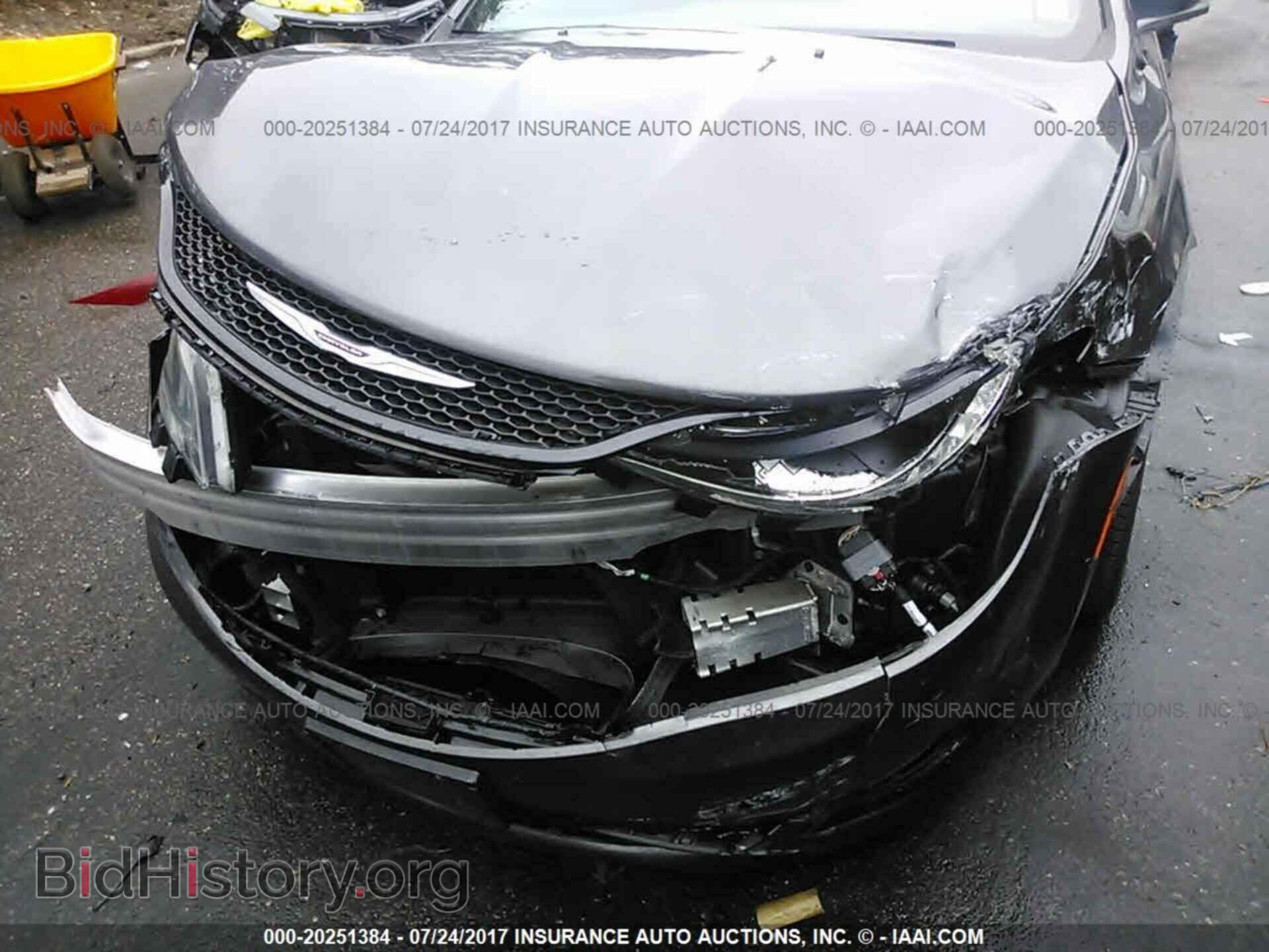2015 Chrysler 200 - VIN: 1C3CCCDG7FN648447 - Photo 6