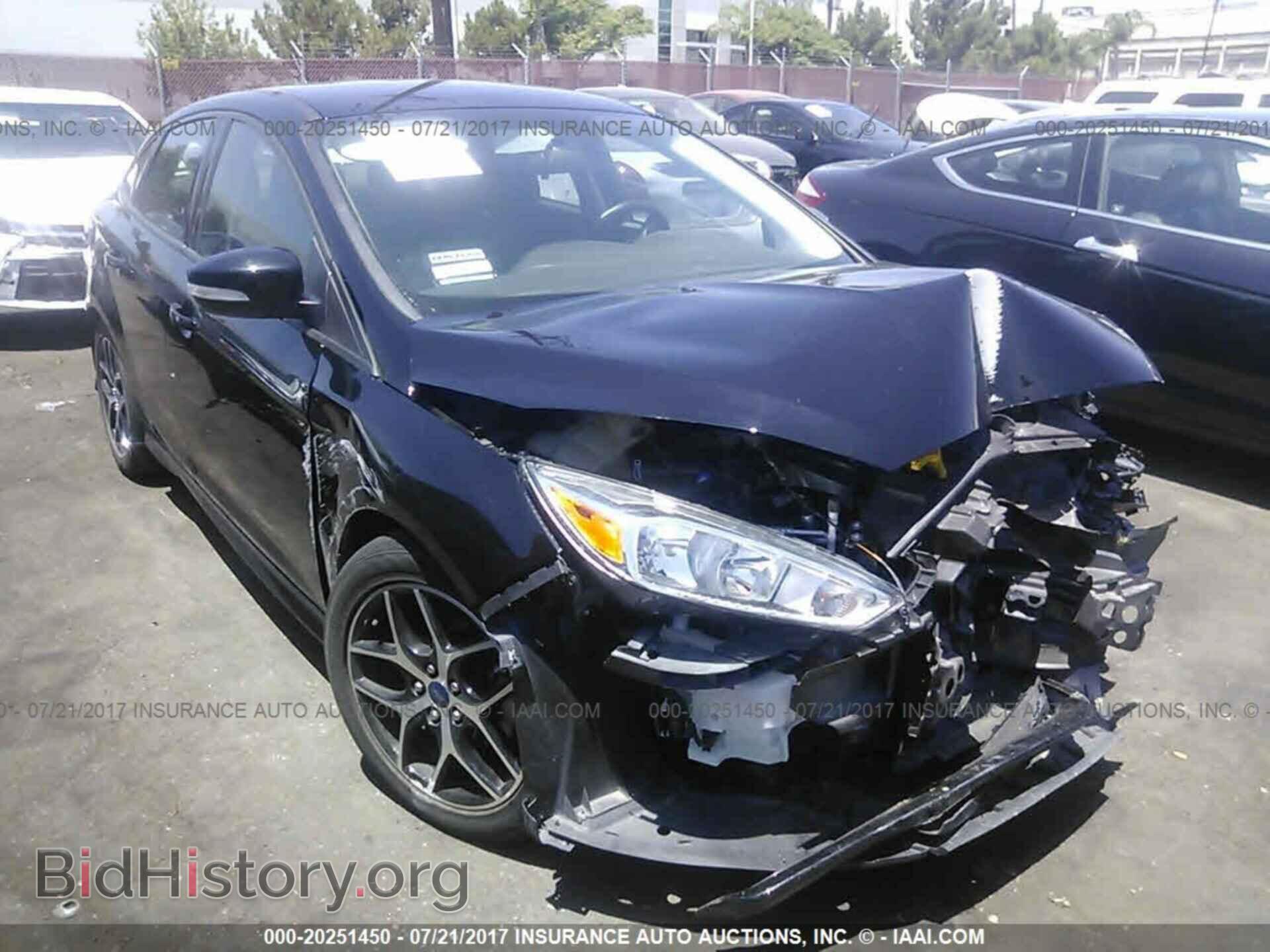 Фотография 1FADP3F26GL324950 - Ford Focus 2016
