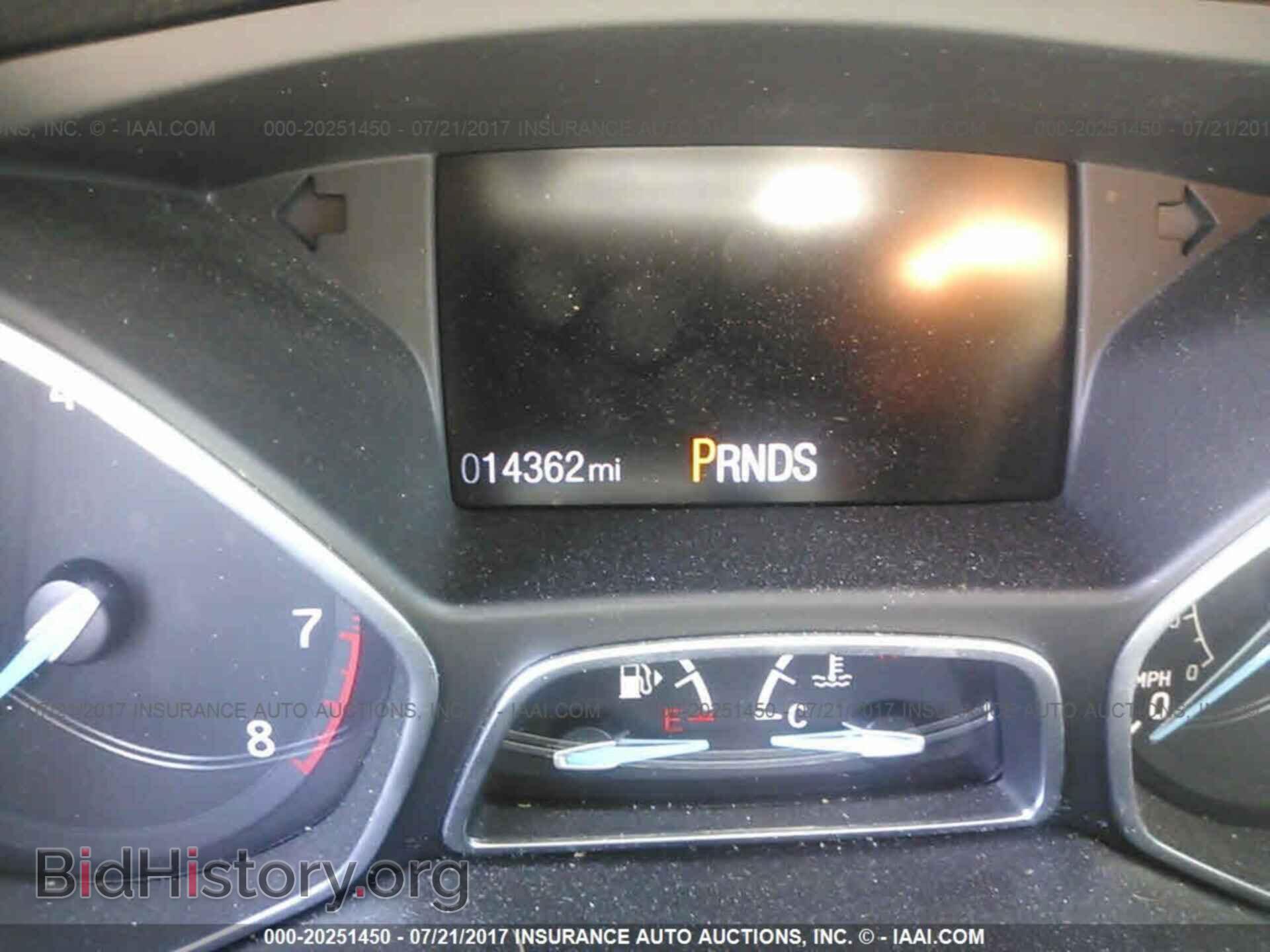 2016 Ford Focus - VIN: 1FADP3F26GL324950 - Photo 7