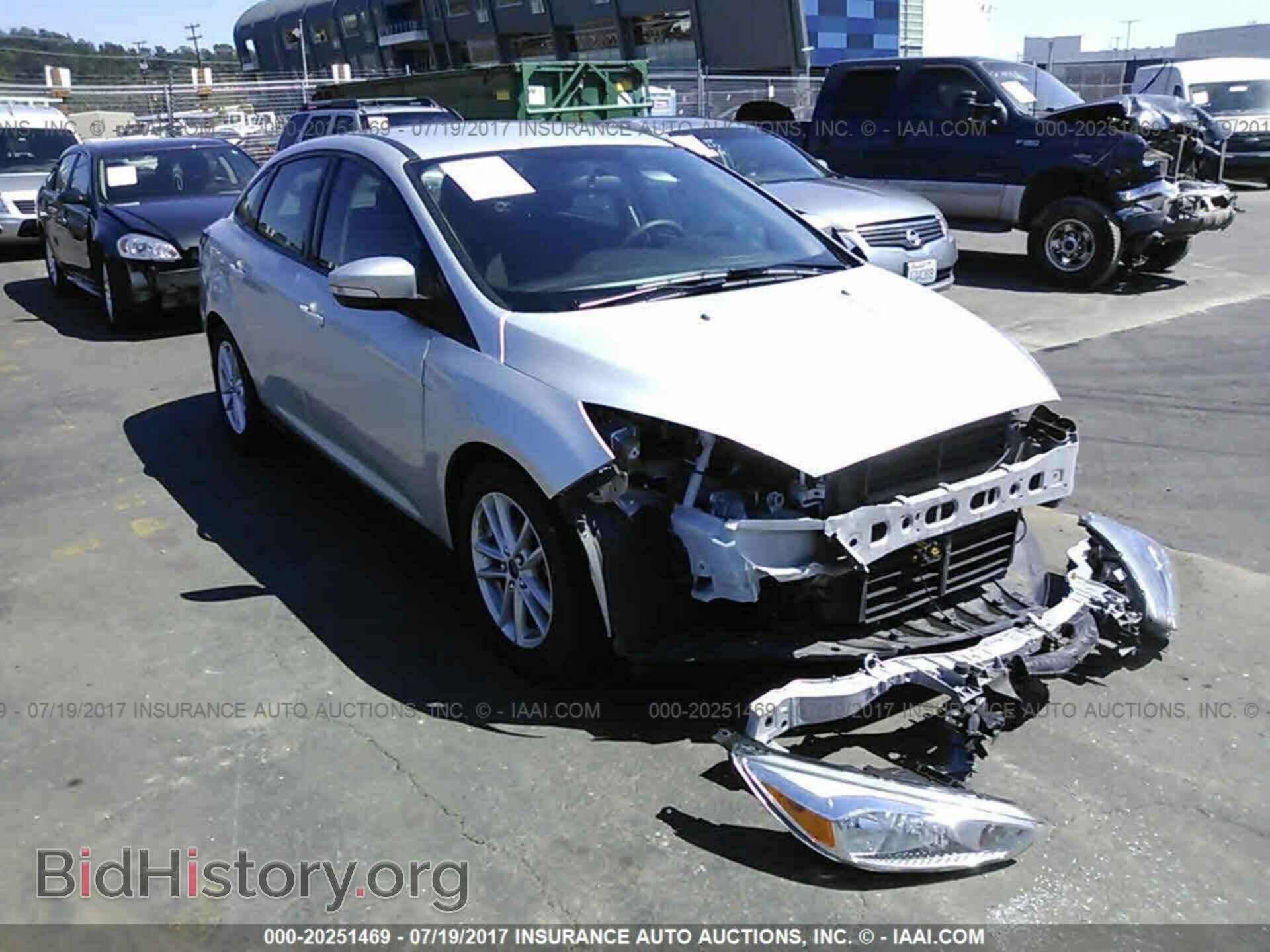 Photo 1FADP3F2XFL282717 - Ford Focus 2015