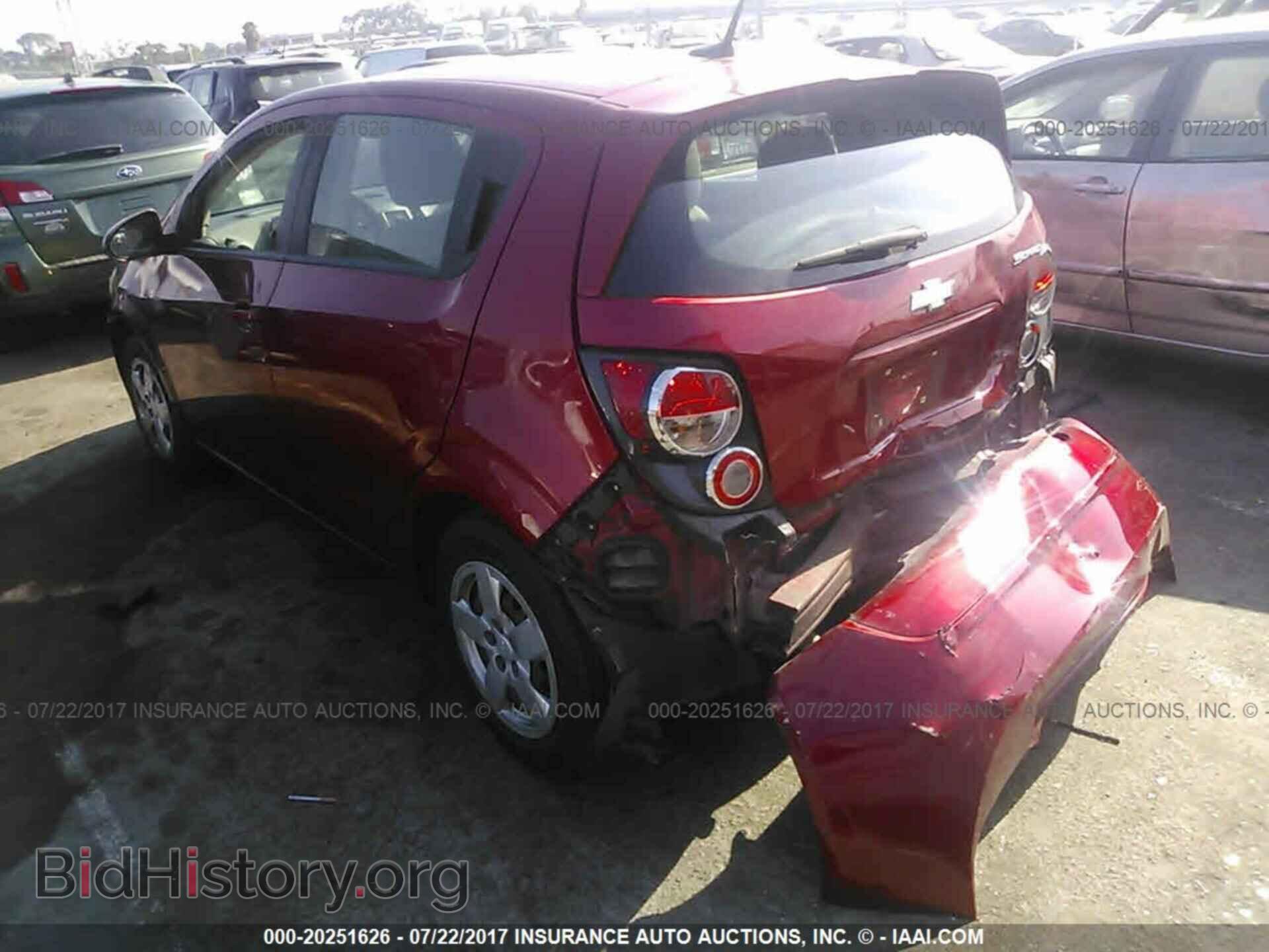 2014 Chevrolet Sonic - VIN: 1G1JA6SG5E4144375 - Фото 3