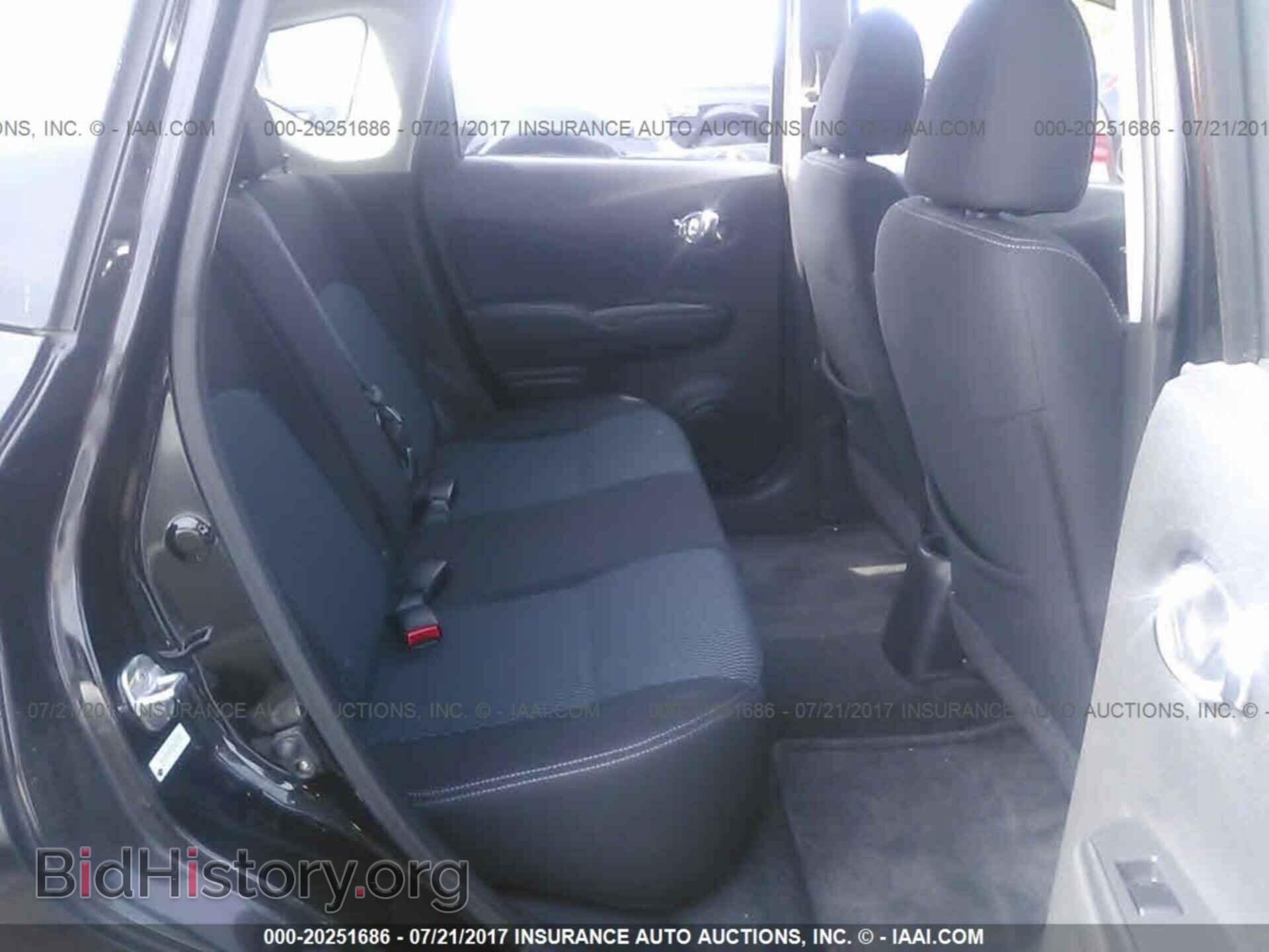 2014 Nissan Versa note - VIN: 3N1CE2CP1EL427624 - Photo 8
