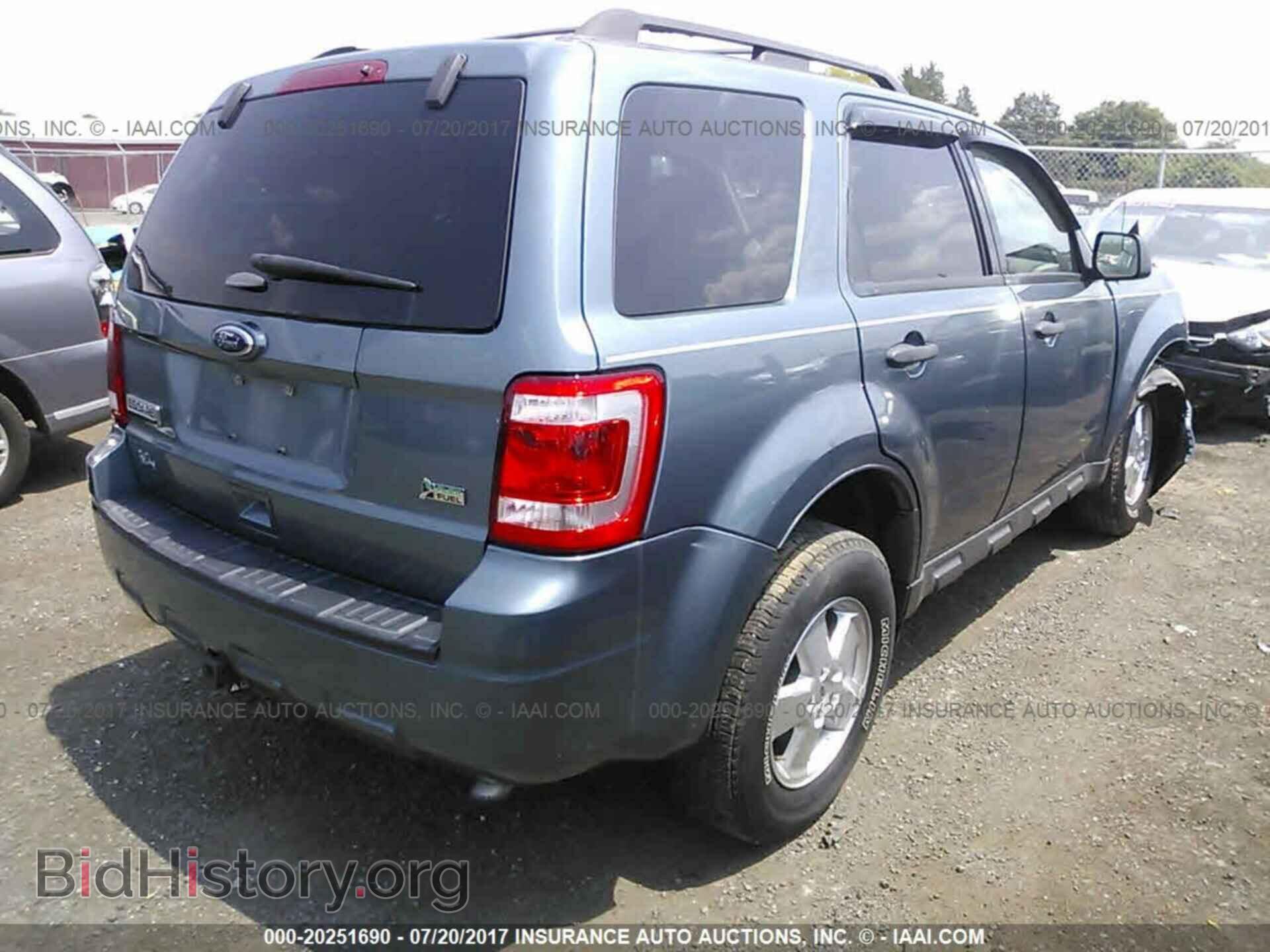 2012 Ford Escape - VIN: 1FMCU9DG6CKA66876 - Photo 4