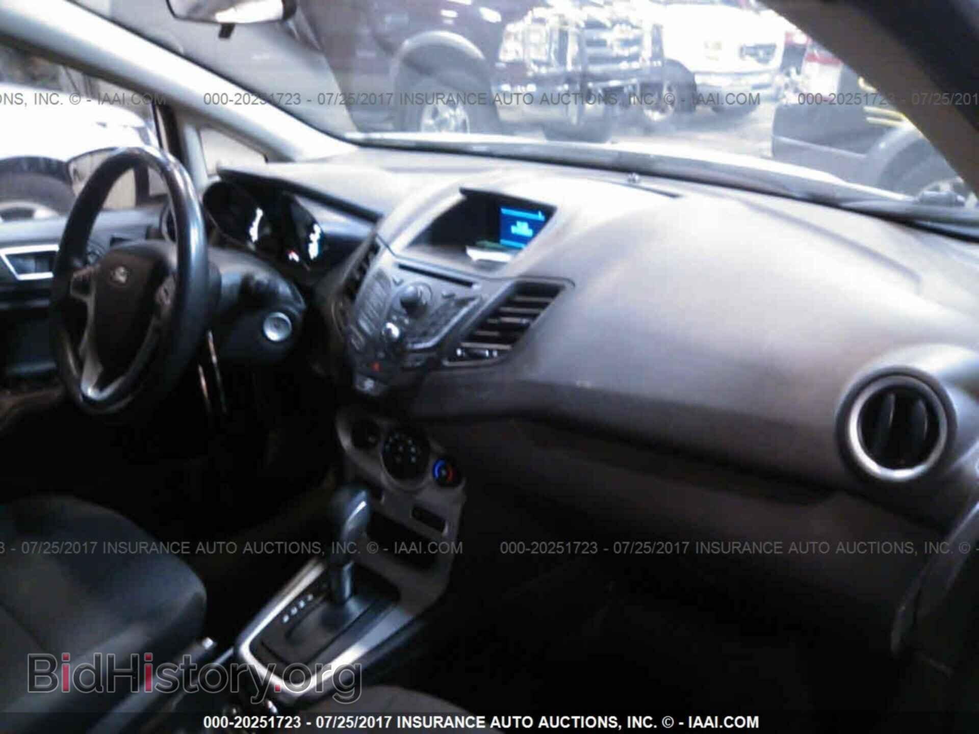 2014 Ford Fiesta - VIN: 3FADP4EJ4EM160558 - Photo 5
