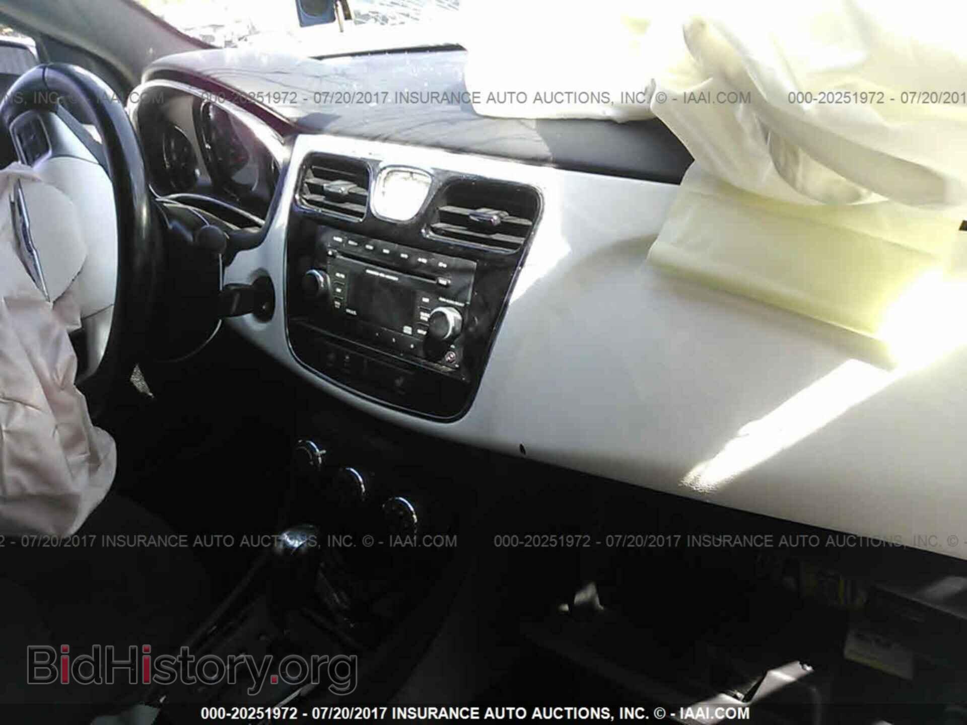 2012 Chrysler 200 - VIN: 1C3CCBBB0CN296163 - Фото 5