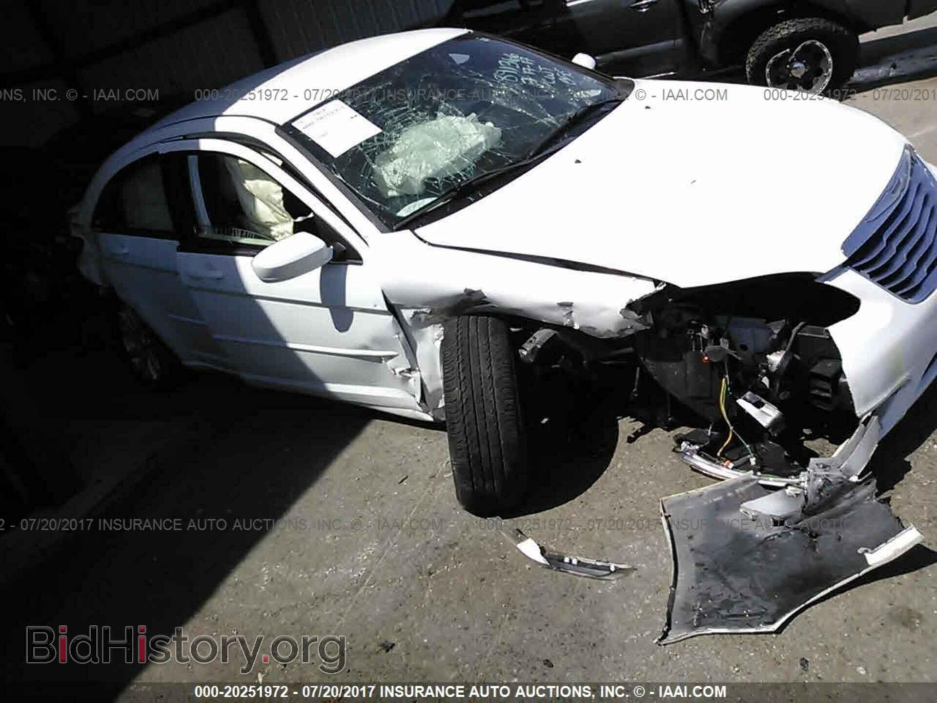 2012 Chrysler 200 - VIN: 1C3CCBBB0CN296163 - Фото 6