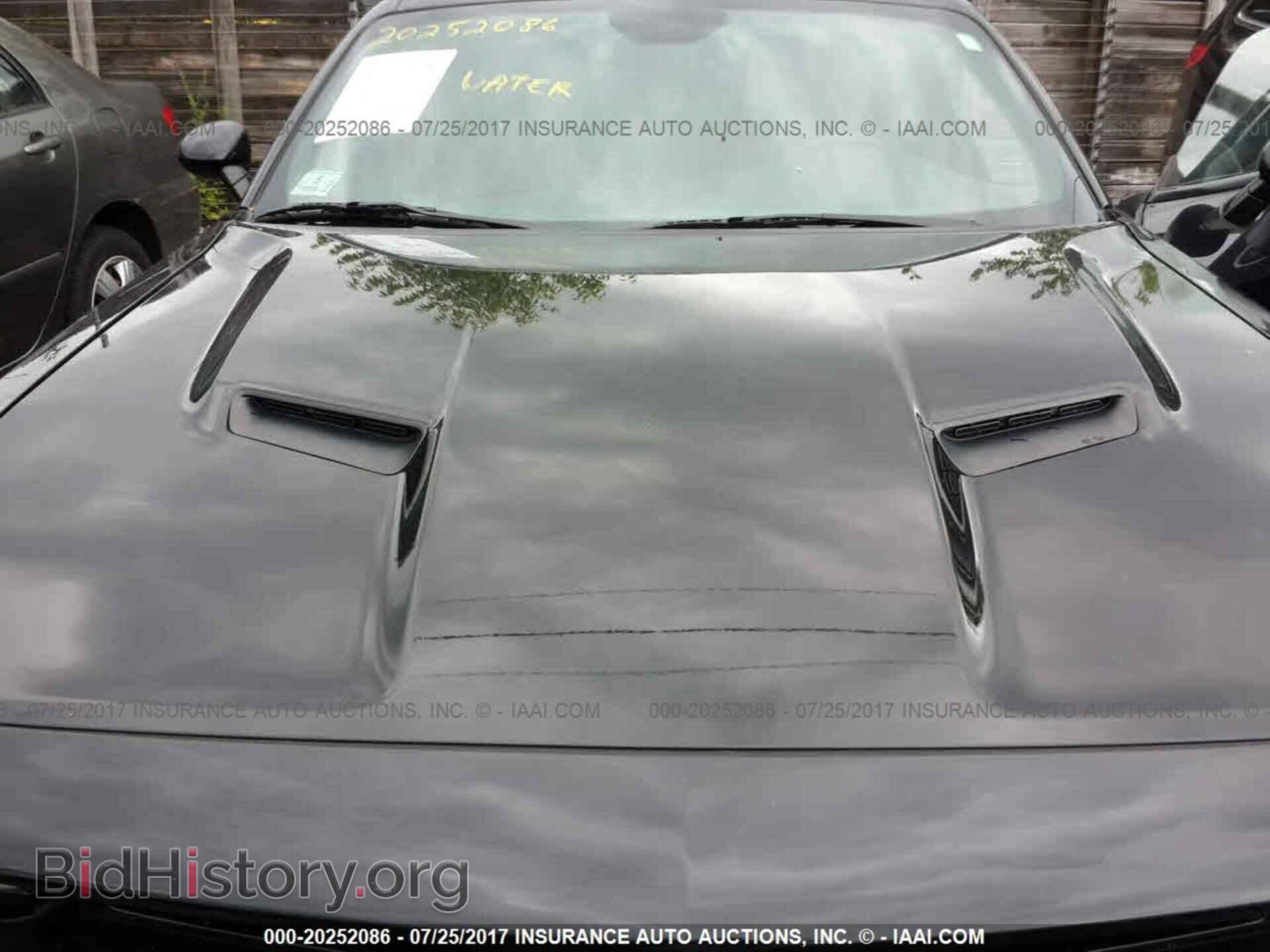 2015 Dodge Challenger - VIN: 2C3CDZFJ1FH708675 - Photo 6