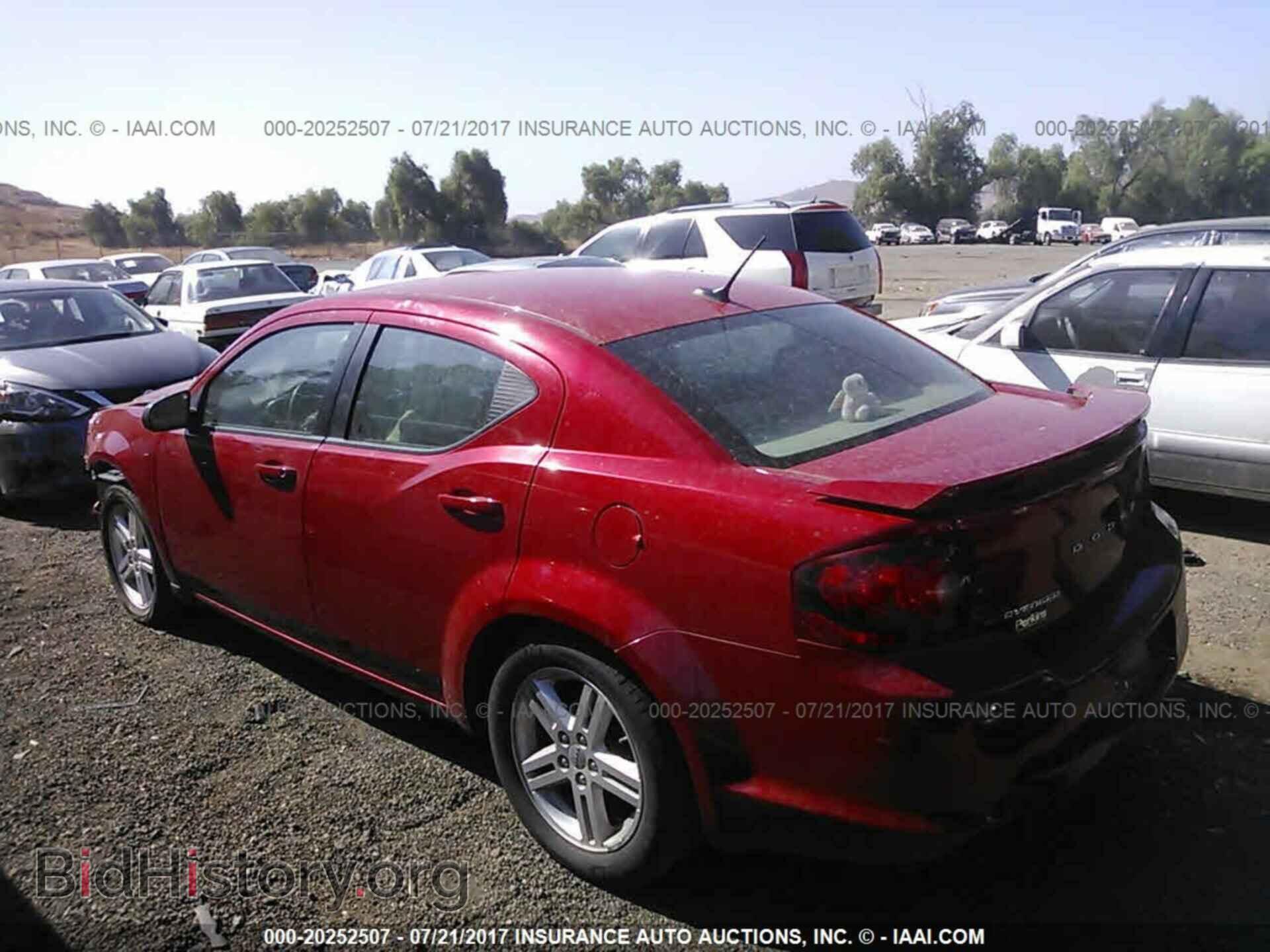 2013 Dodge Avenger - VIN: 1C3CDZAG4DN664185 - Фото 3