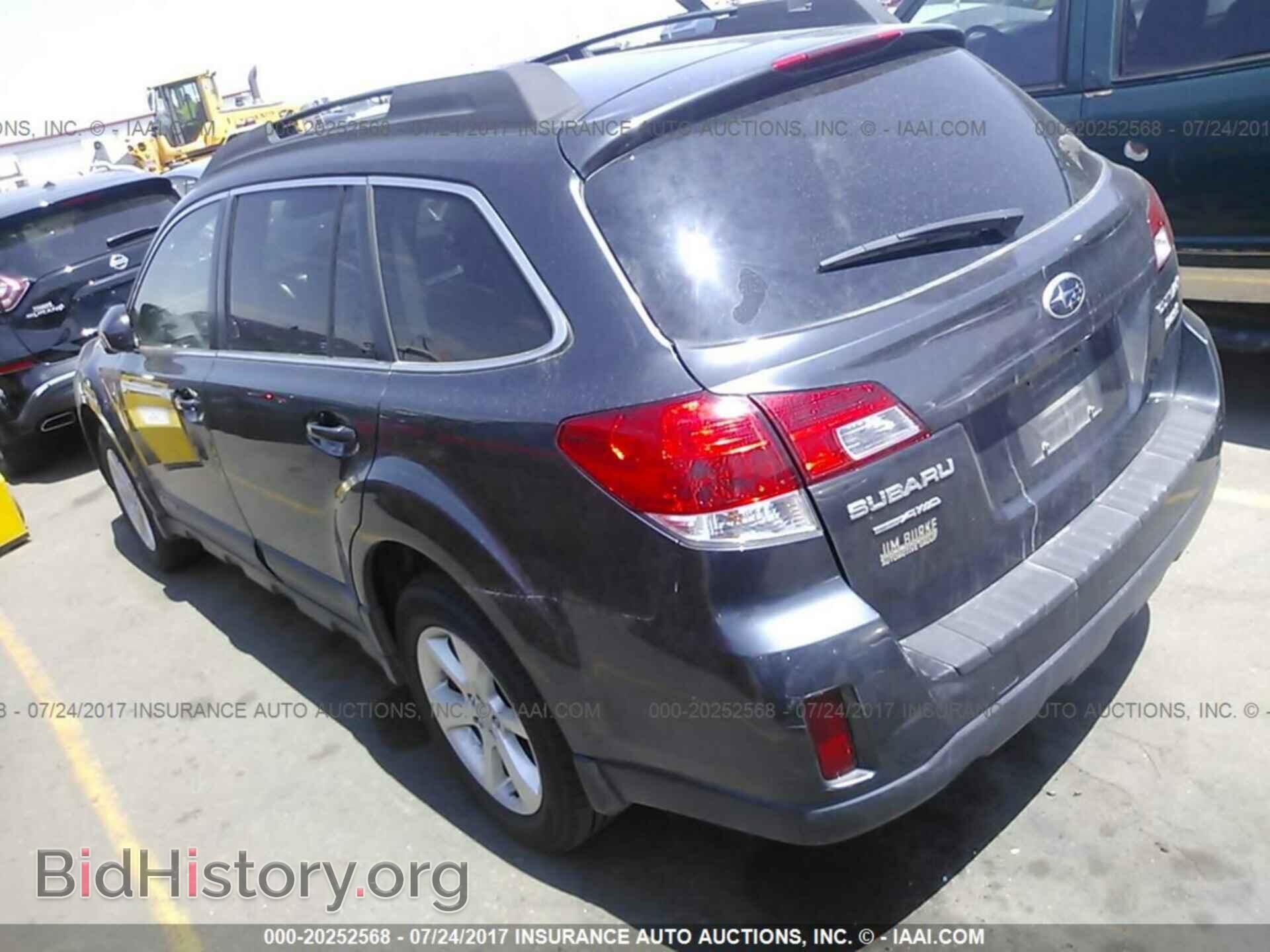 2013 Subaru Outback - VIN: 4S4BRBGCXD3233734 - Фото 3