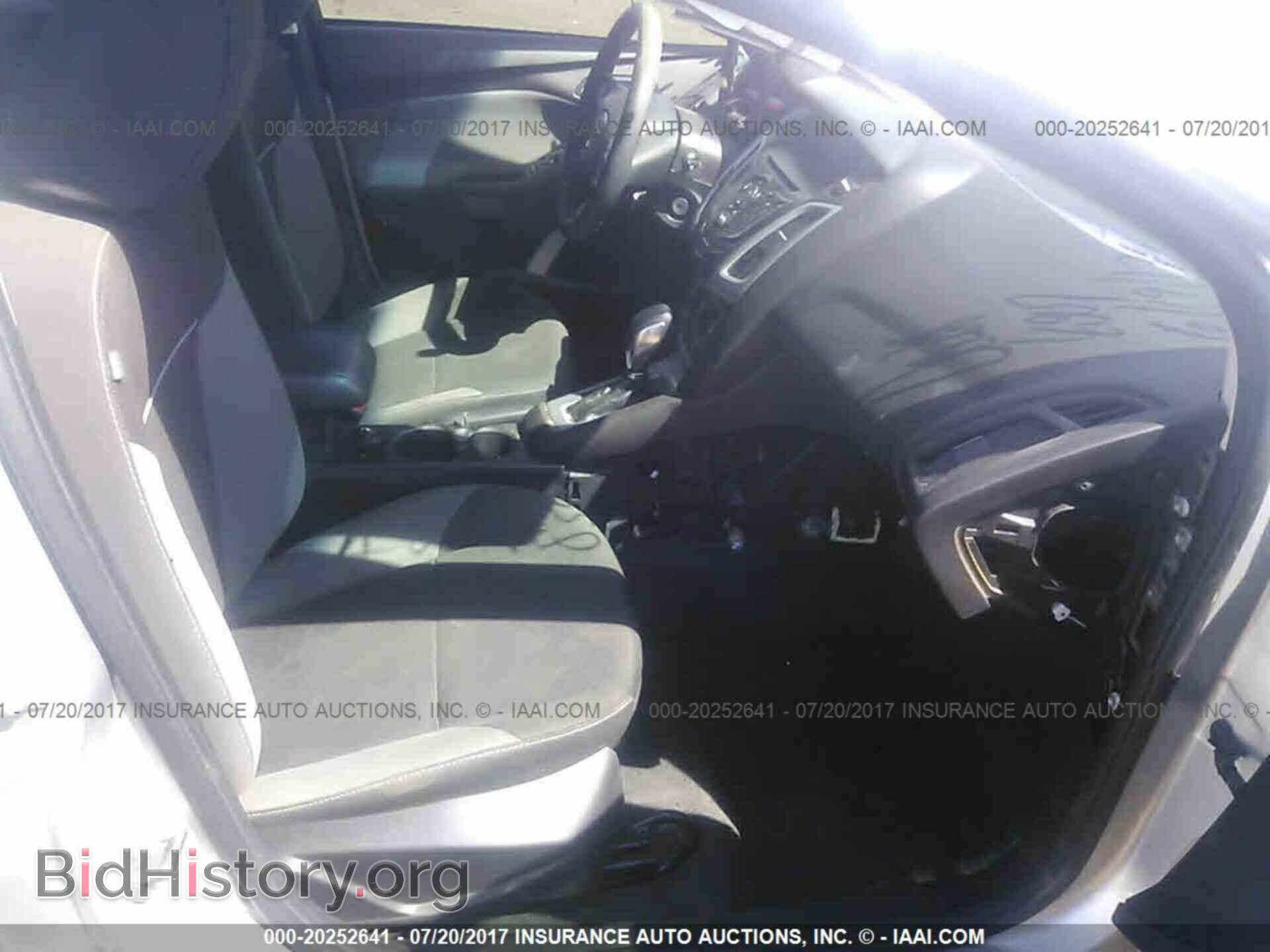 2013 Ford Focus - VIN: 1FADP3F27DL338397 - Photo 5