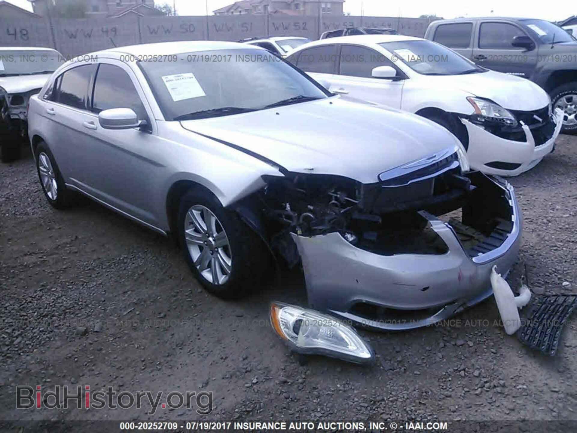 Фотография 1C3CCBBB2CN262810 - Chrysler 200 2012