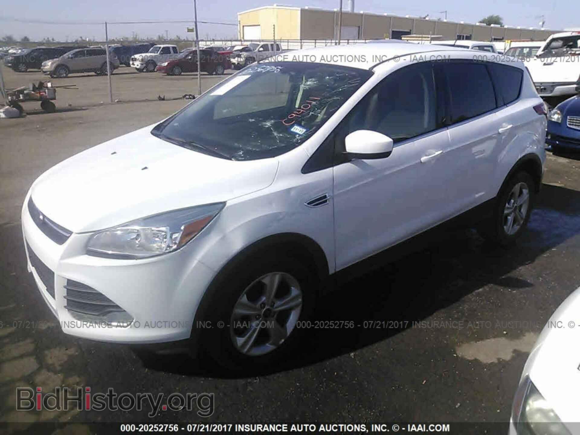 2014 Ford Escape - VIN: 1FMCU0GX3EUC94011 - Photo 2